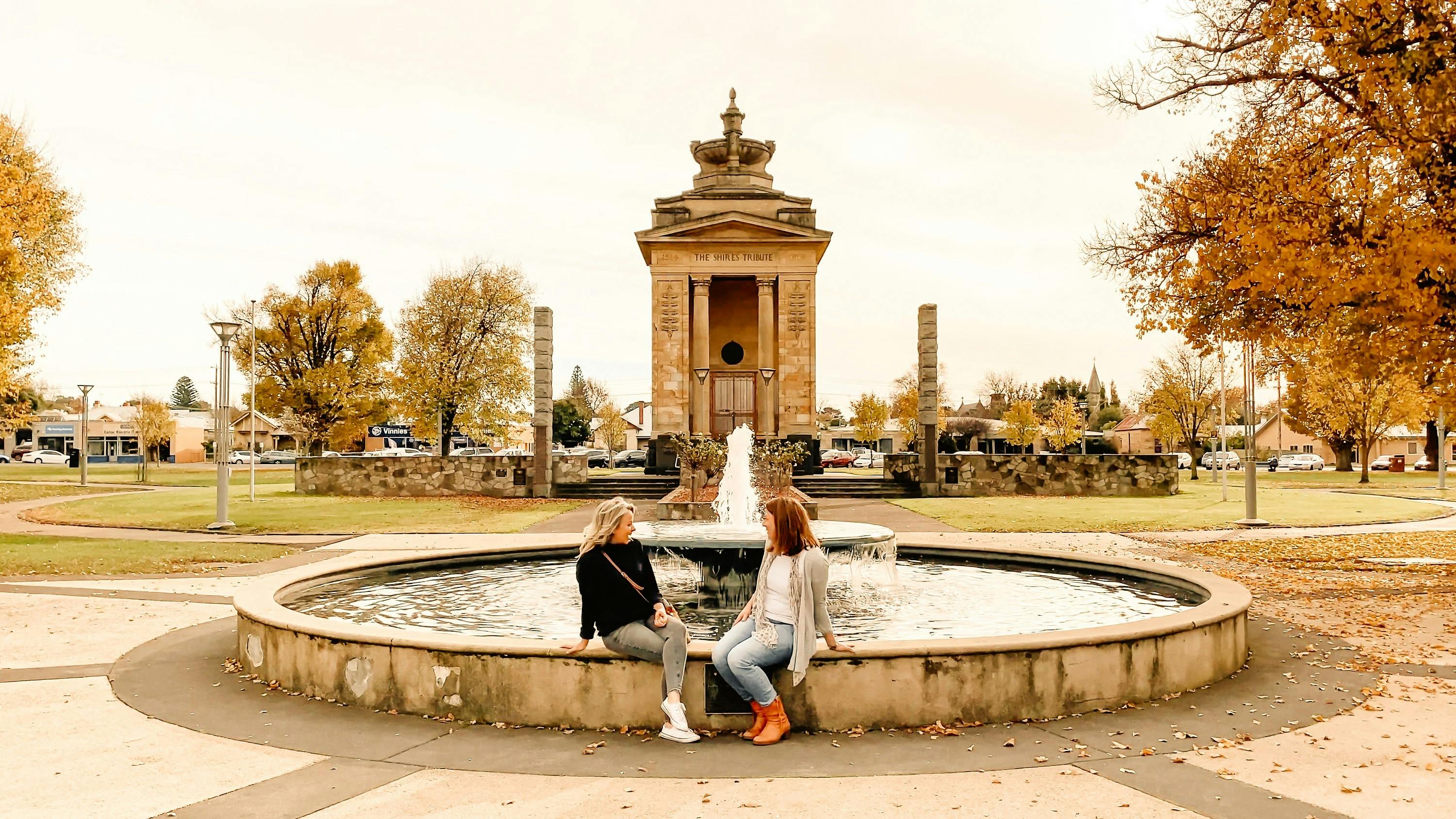 Colac Memorial Square