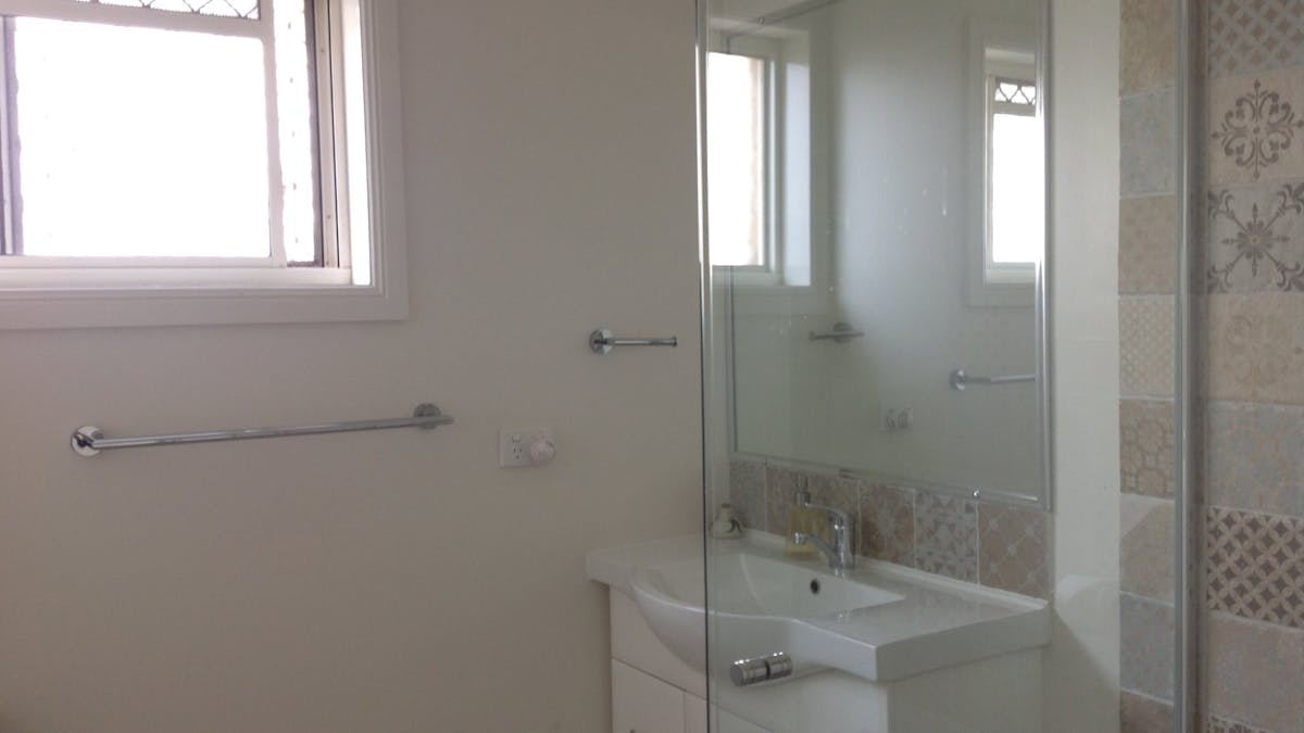 Fresh, clean bathroom with toiletries supplied