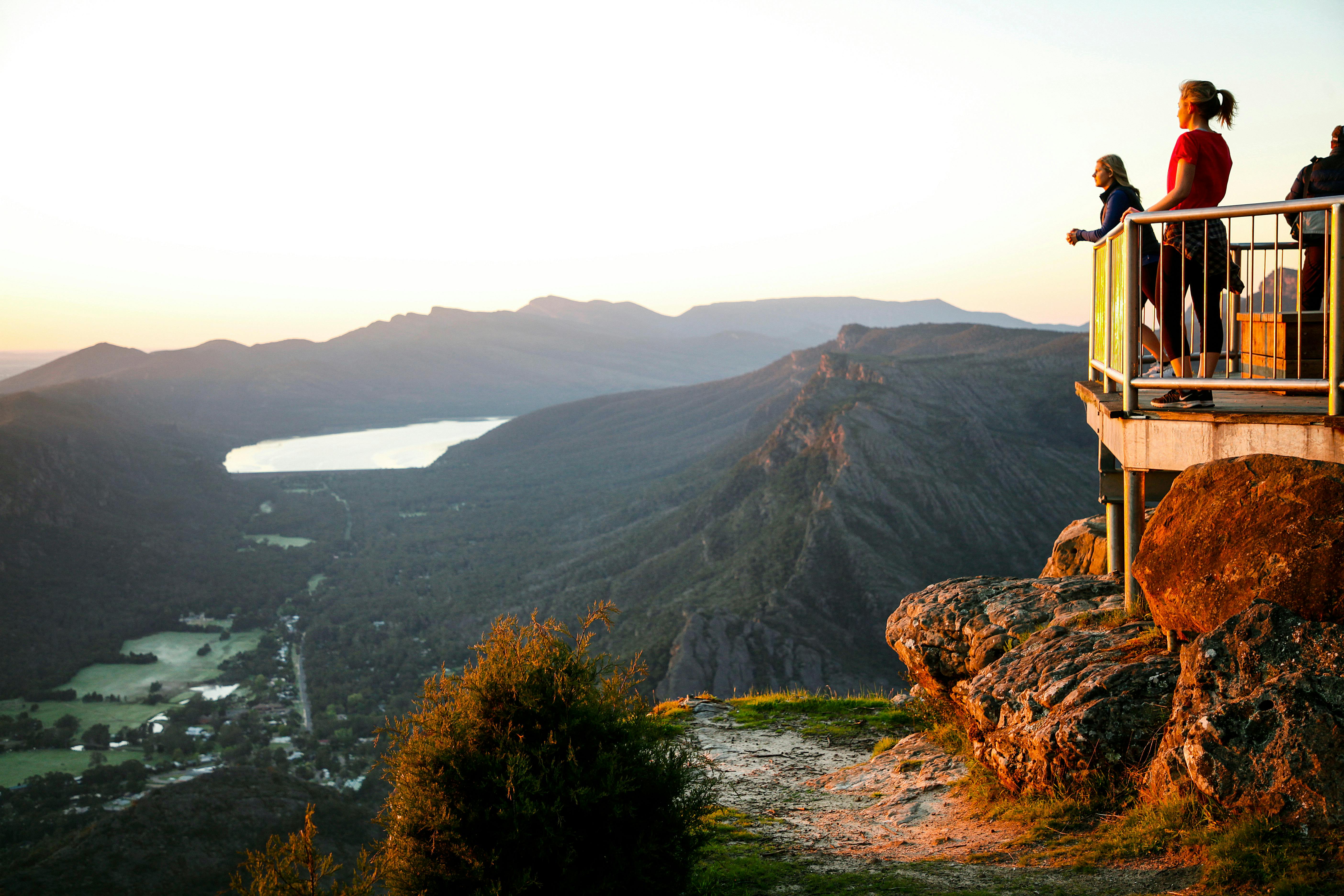 Private Day Trip to Nature's Wonderland Grampians Grandeur