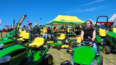 Ride-on mower exhibitor