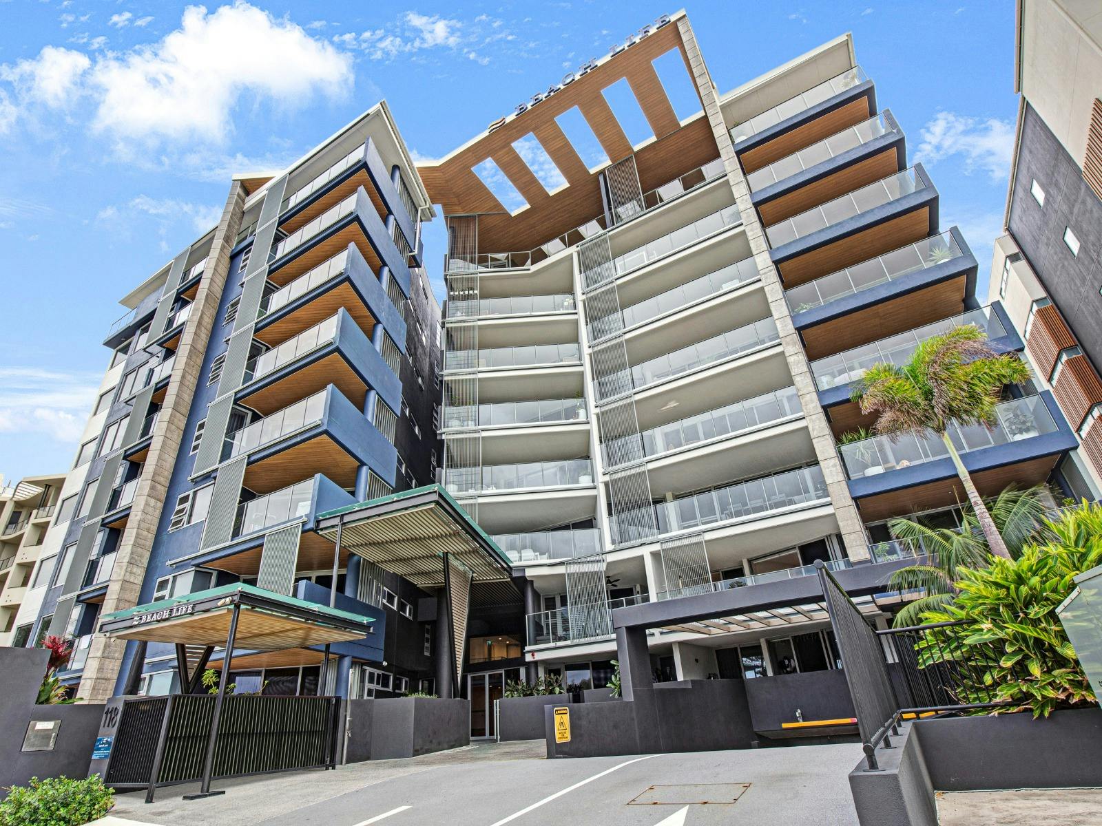 Beach Life Building Complex