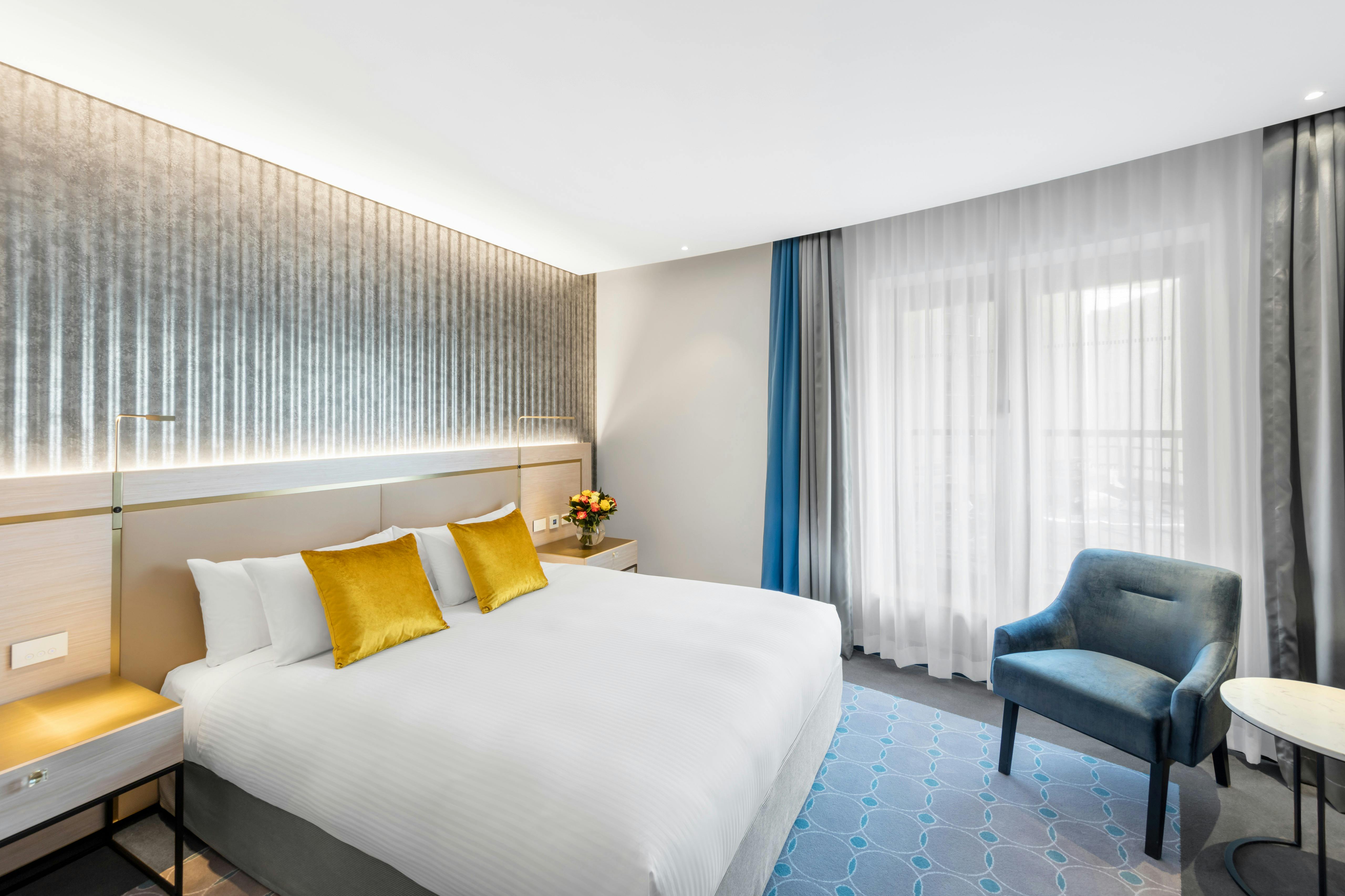 Paradox One Bedroom Spa Suite