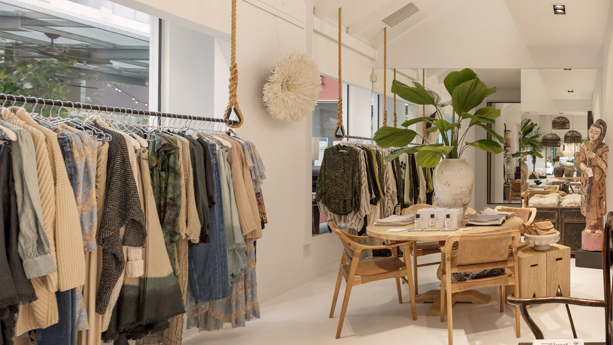 High end ladies fashion from around the globe