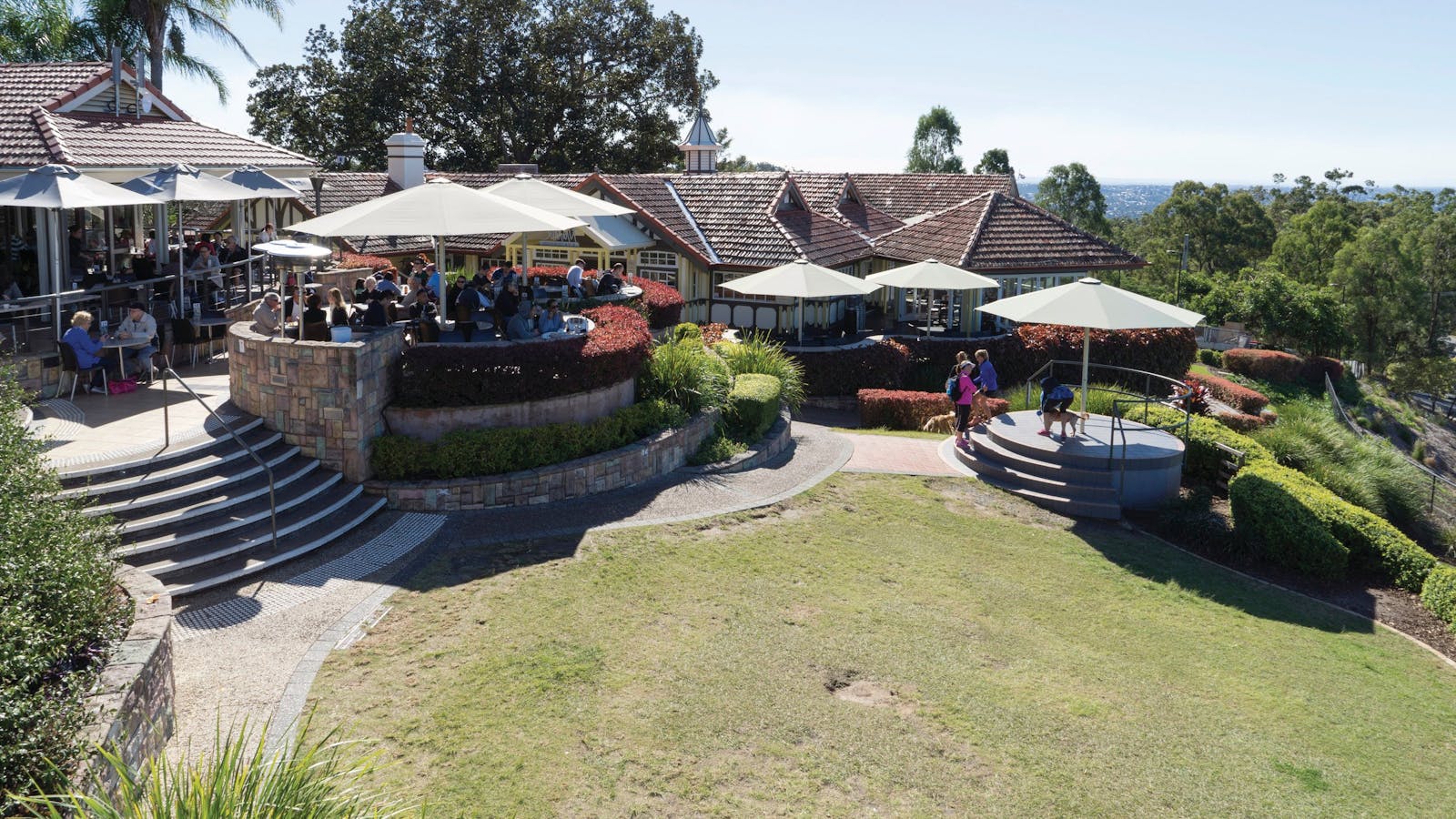 Mt Coot-tha Tourist Drive