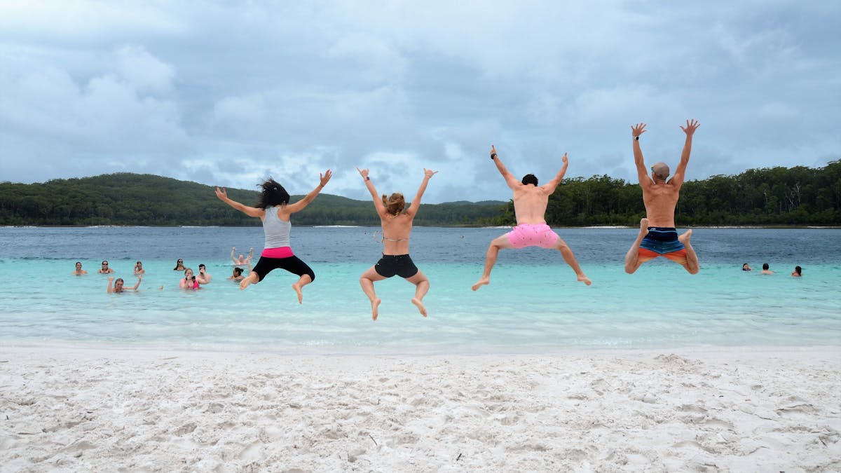lake McKenzie group trip
