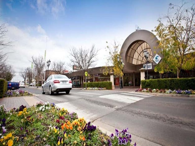 Dubbo Square Shopping Centre