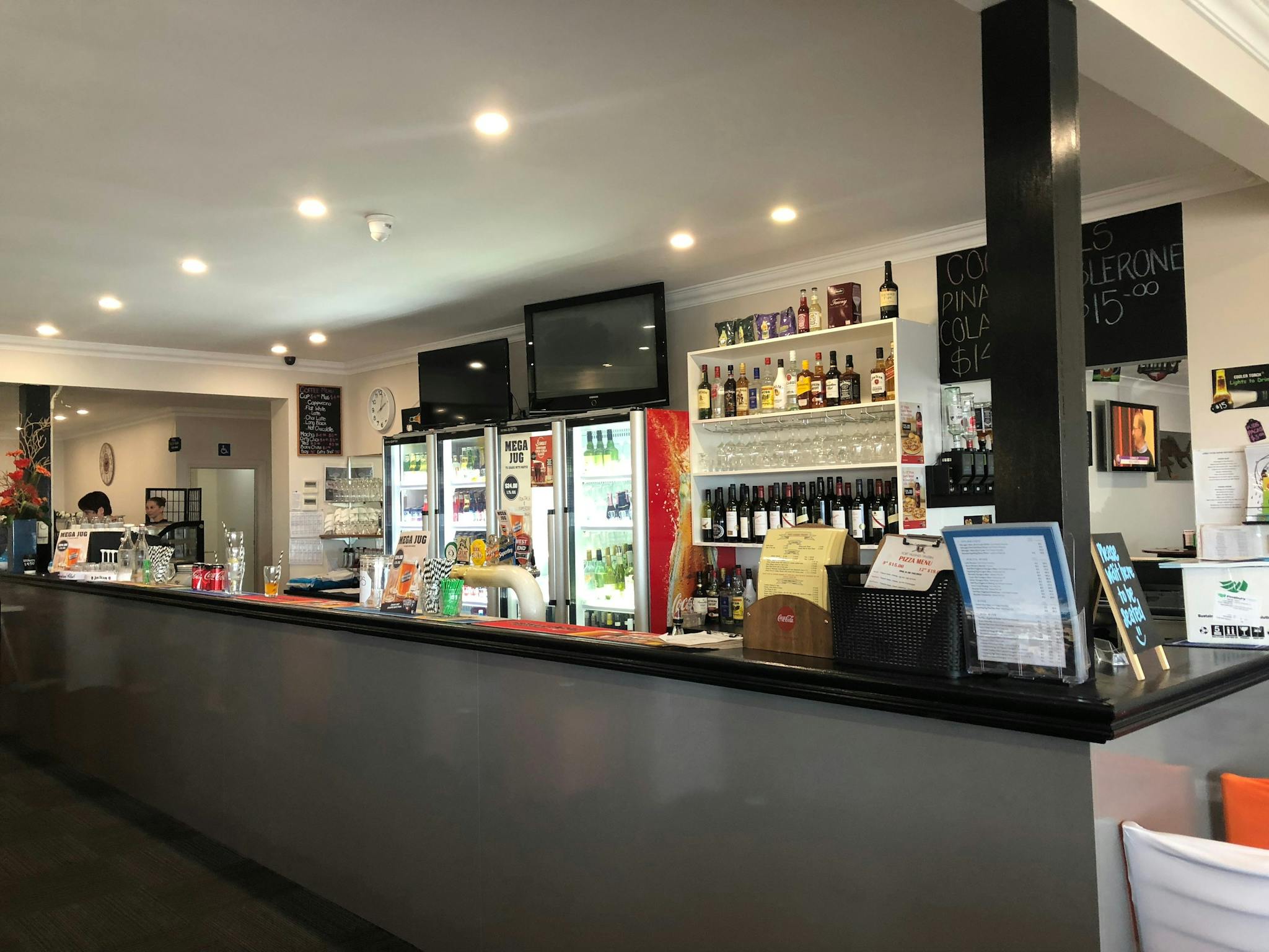 Port Hughes Tavern