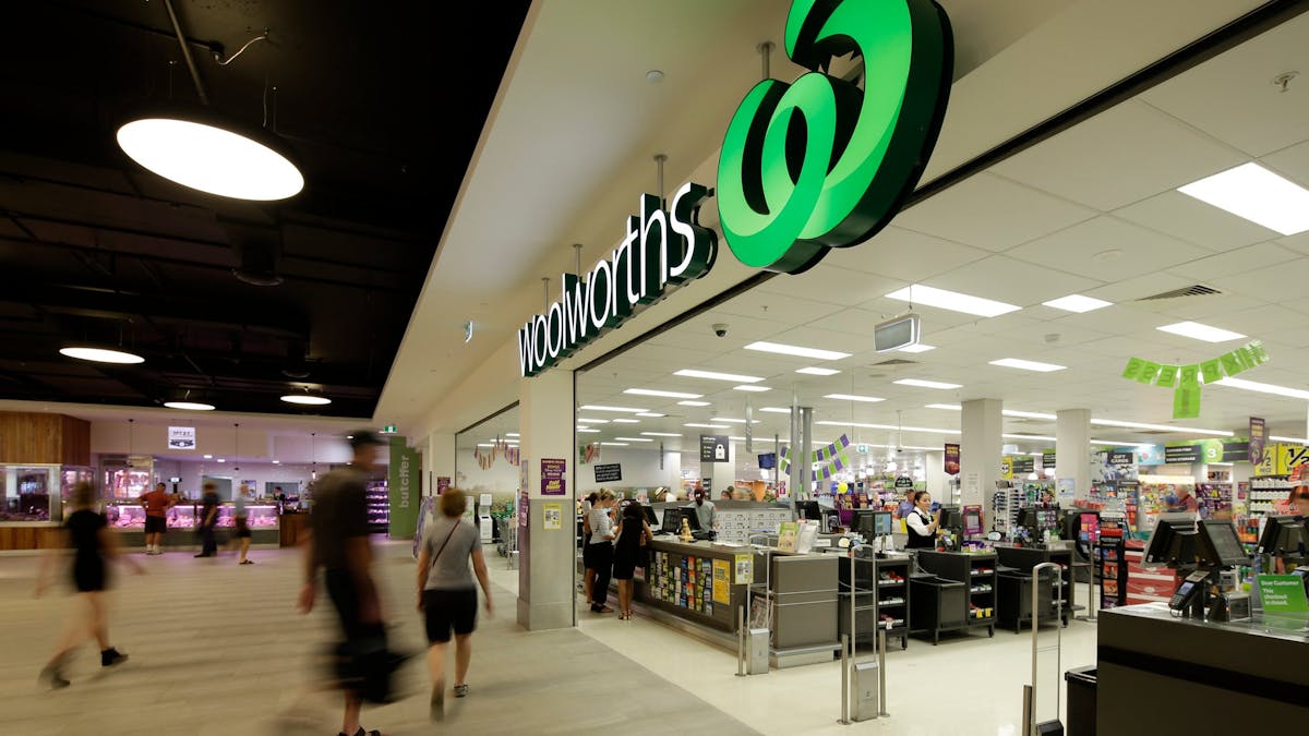 Exterior photo of Woolworths Supermarket at The Strand at Coolangatta