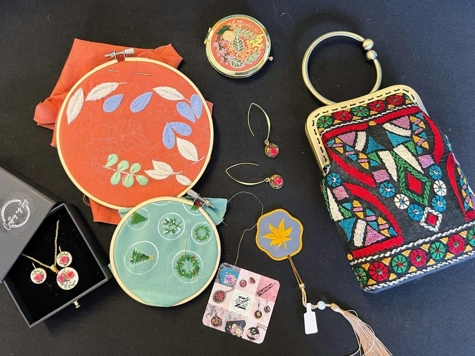 Stallholder's items