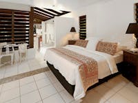 Shangri-La - Master Bedroom