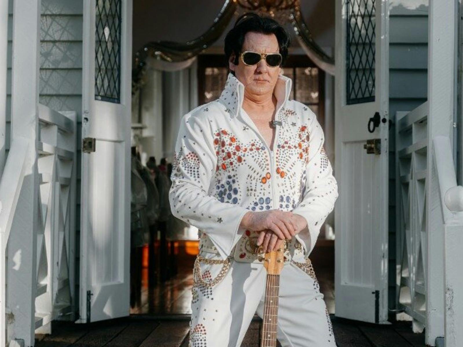 Elvis Vow Renewals at Grand Chameleon