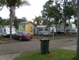 Kempsey Tourist Village