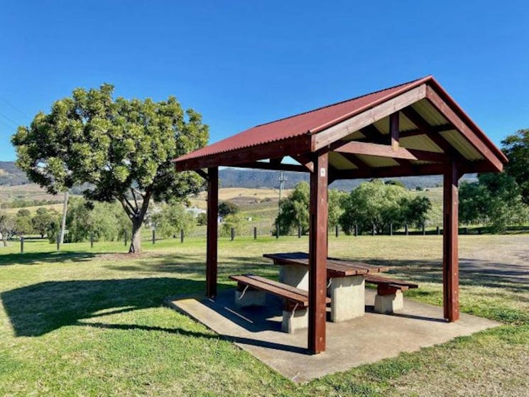 Pokolbin Rest Area - Picnic Shelter