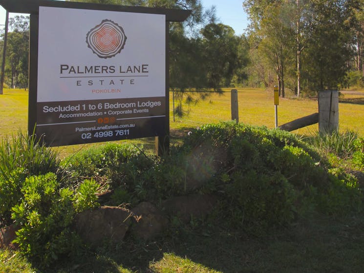 Front sign of Palmers Lane Estate