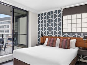Mantra Sydney Central - 1 Bedroom Suite