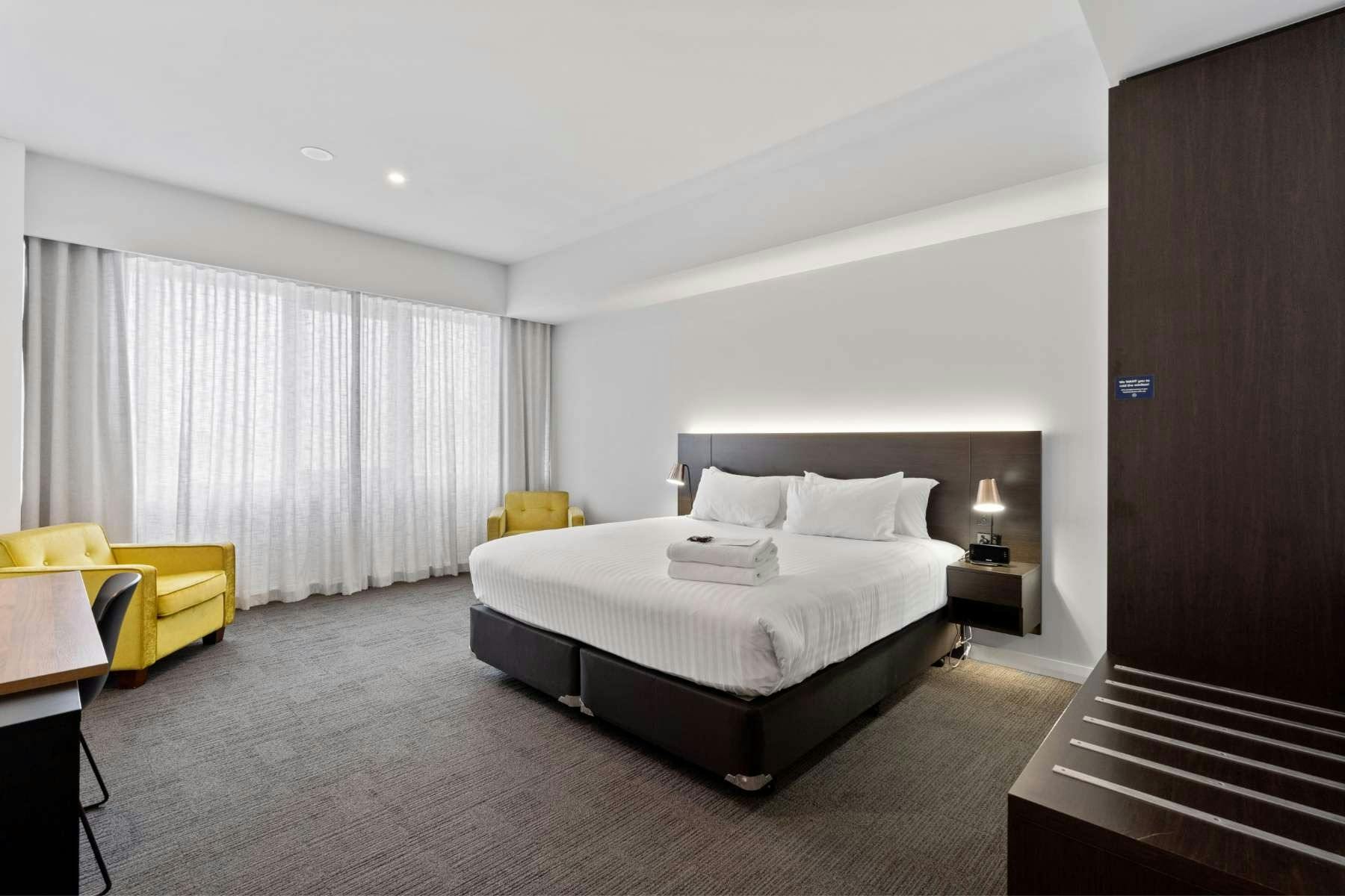 Classic King Studio Wheelchair Friendly