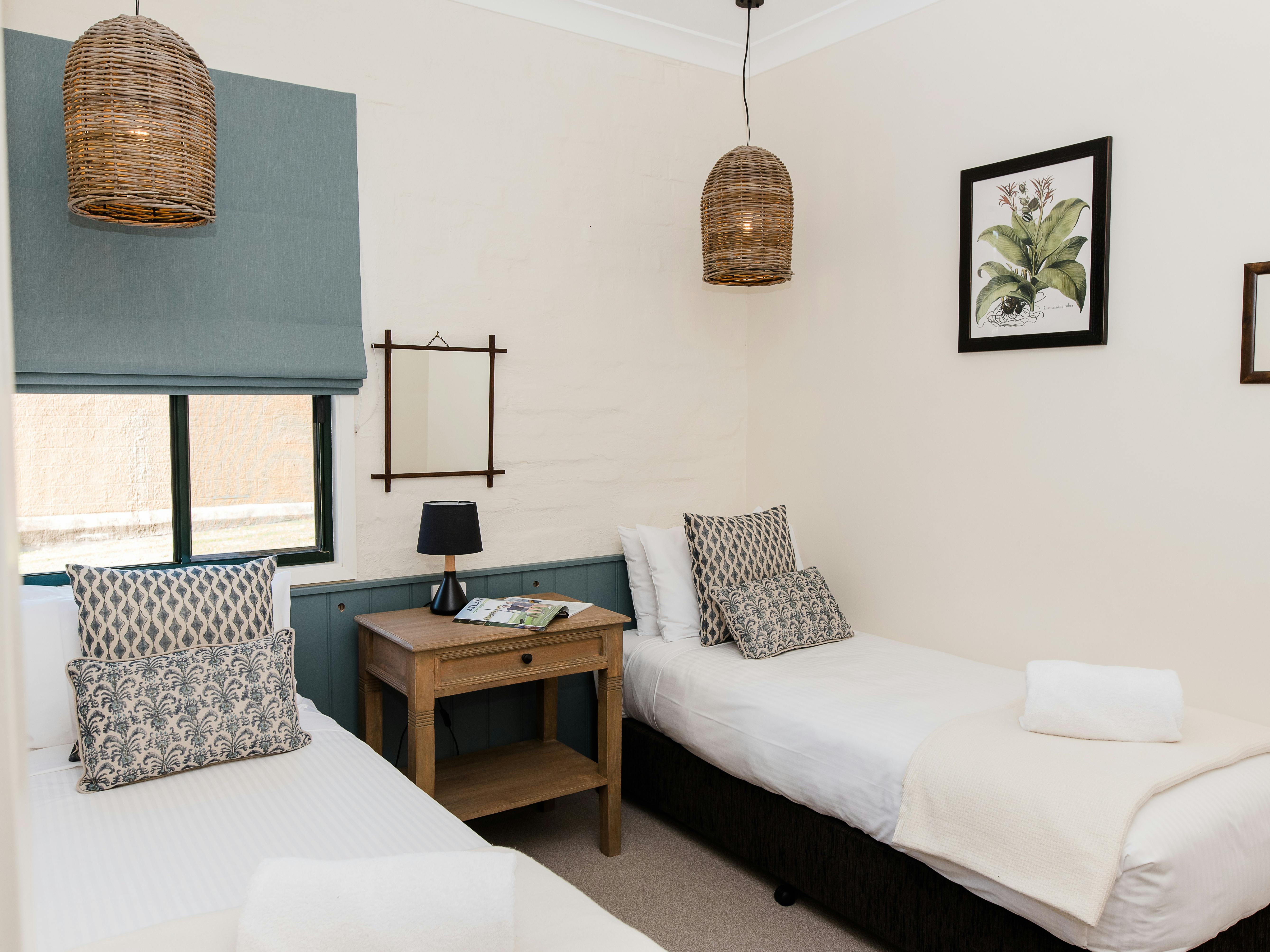 Tuileries at De Bortoli Rutherglen  family suite  2nd bedroom