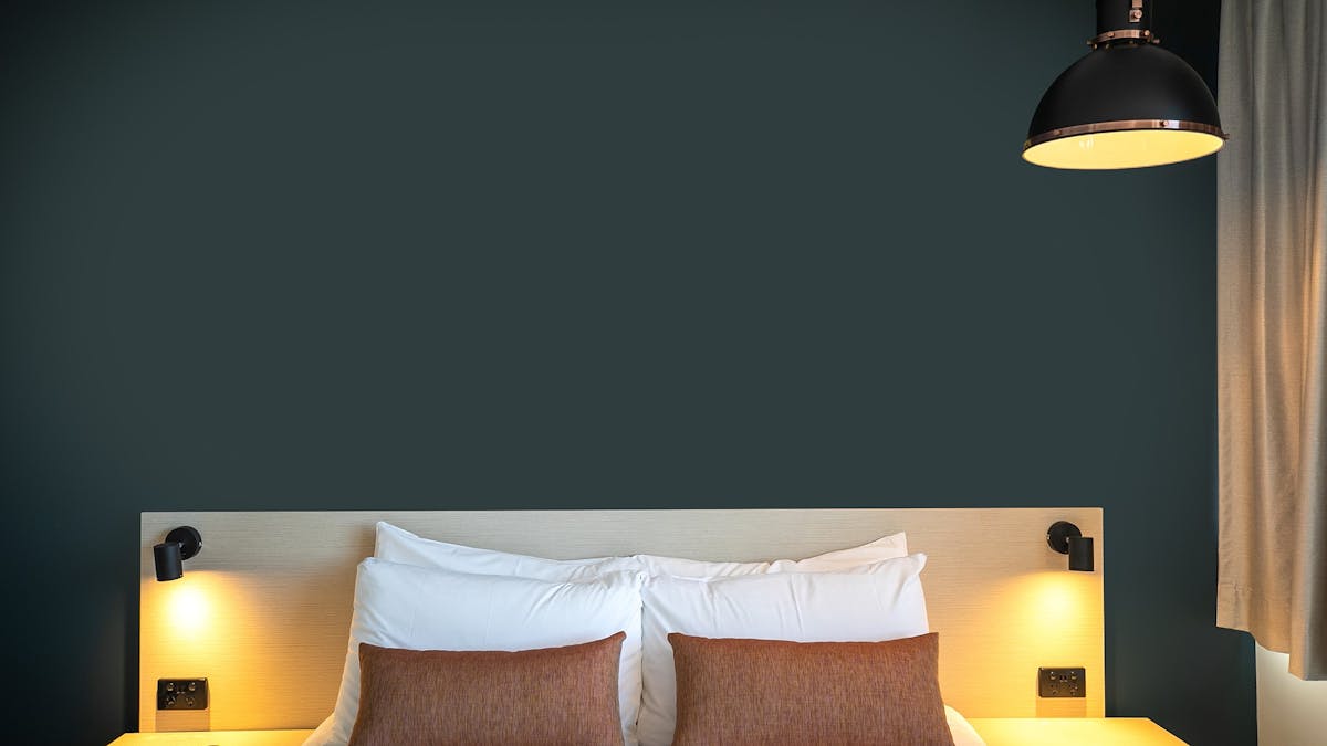 Nightcap at Chardons Corner Hotel