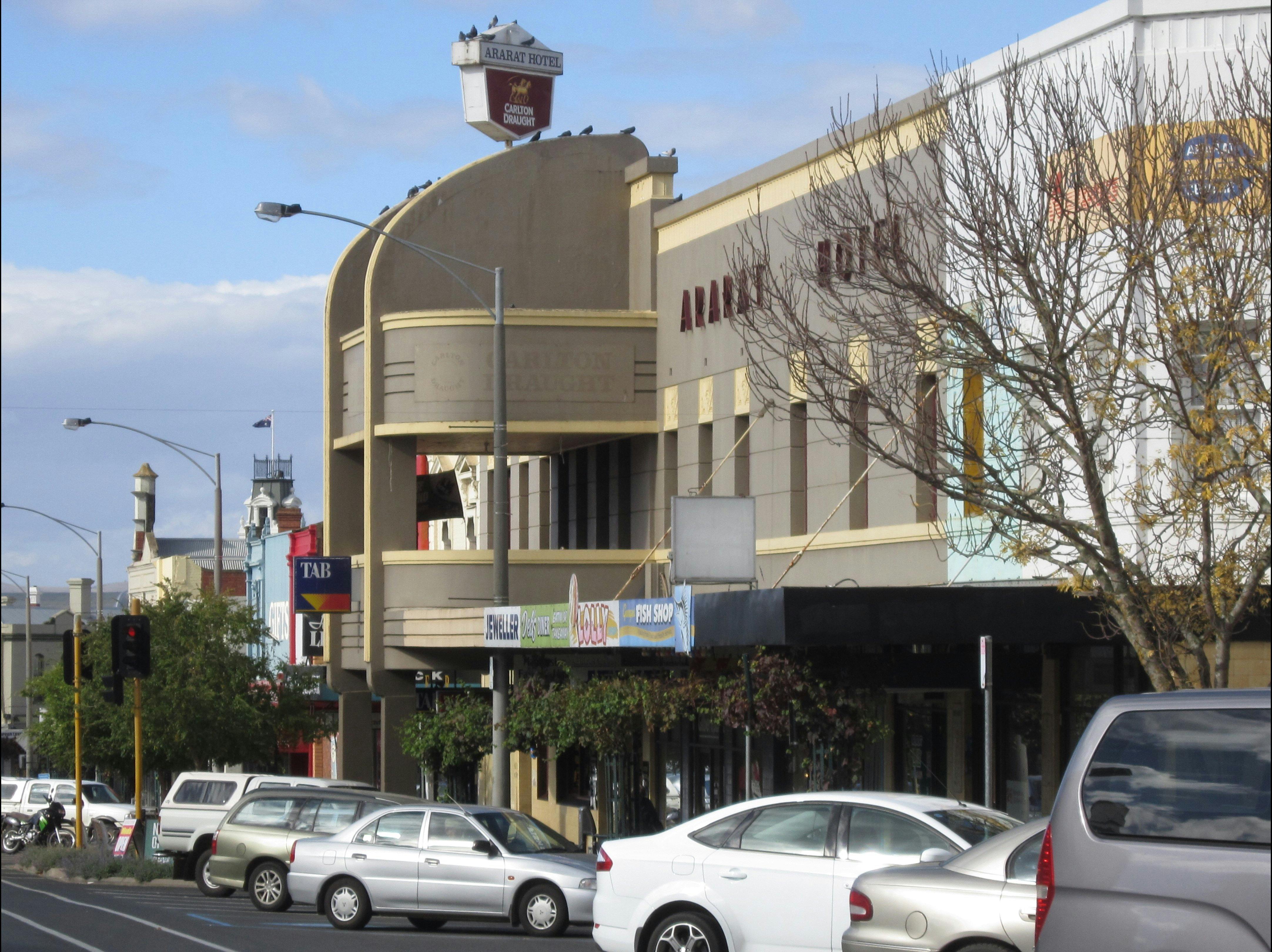 Ararat street scene, ARARAT - GRAMPIANS