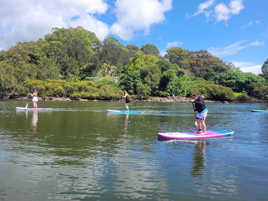 Jodi leading the SUP group