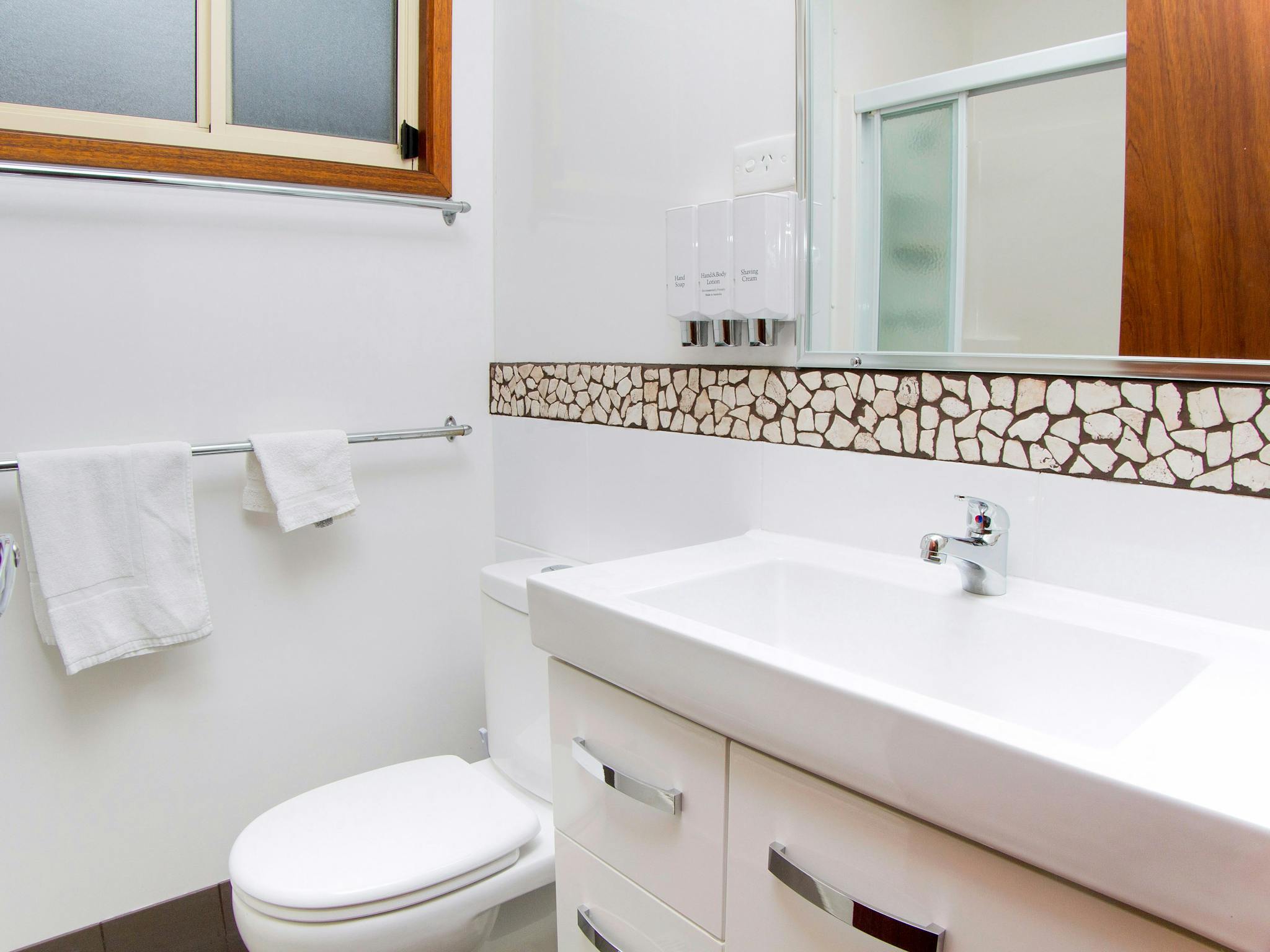 Discovery Parks - Emerald Beach - Boronia Cabin