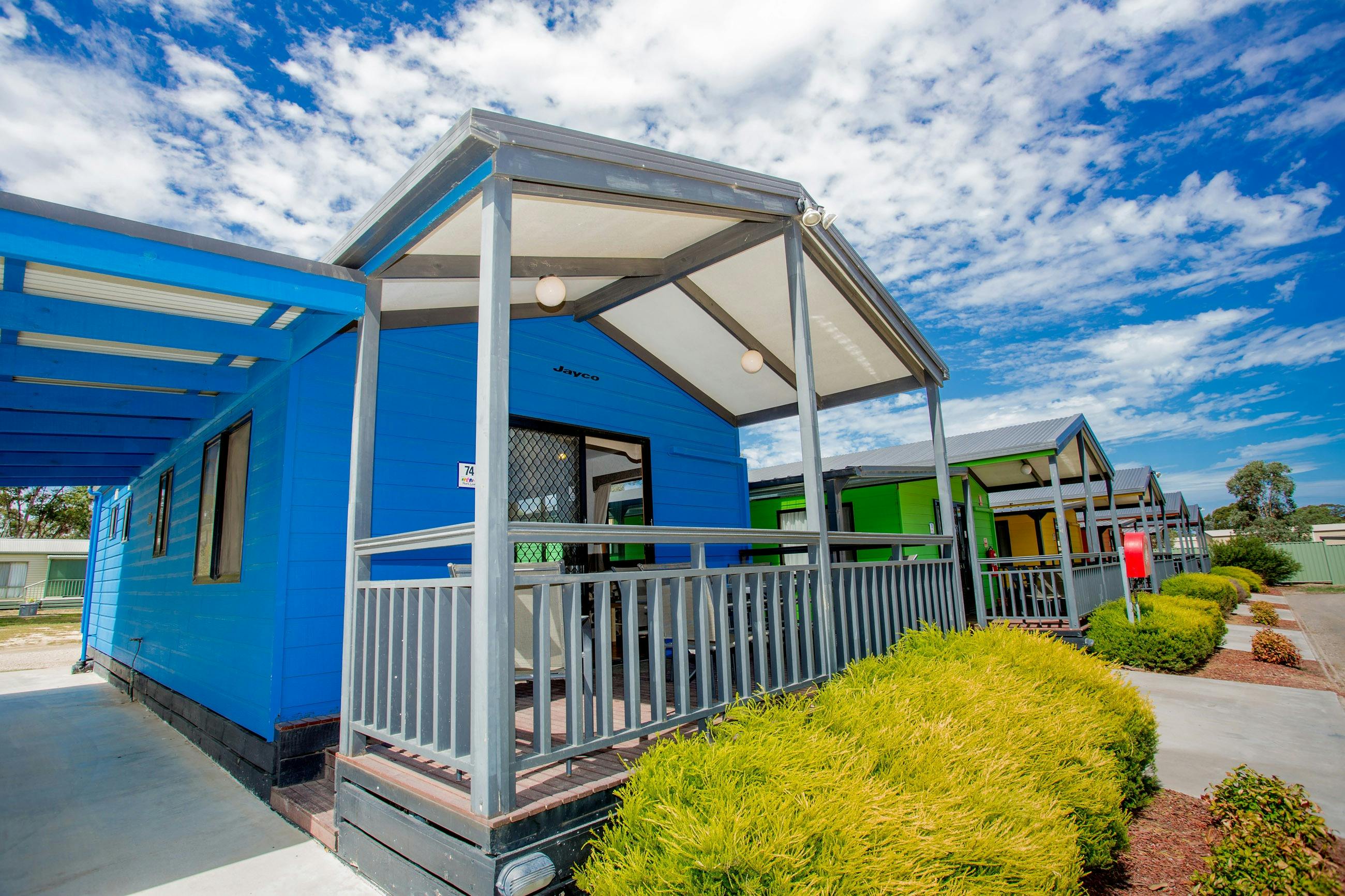 Family Cabins (Sleeps 5)