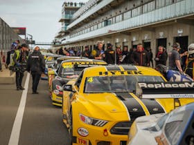 Opener @ The Bend - Hi-Tec Oils Super Series Round 1