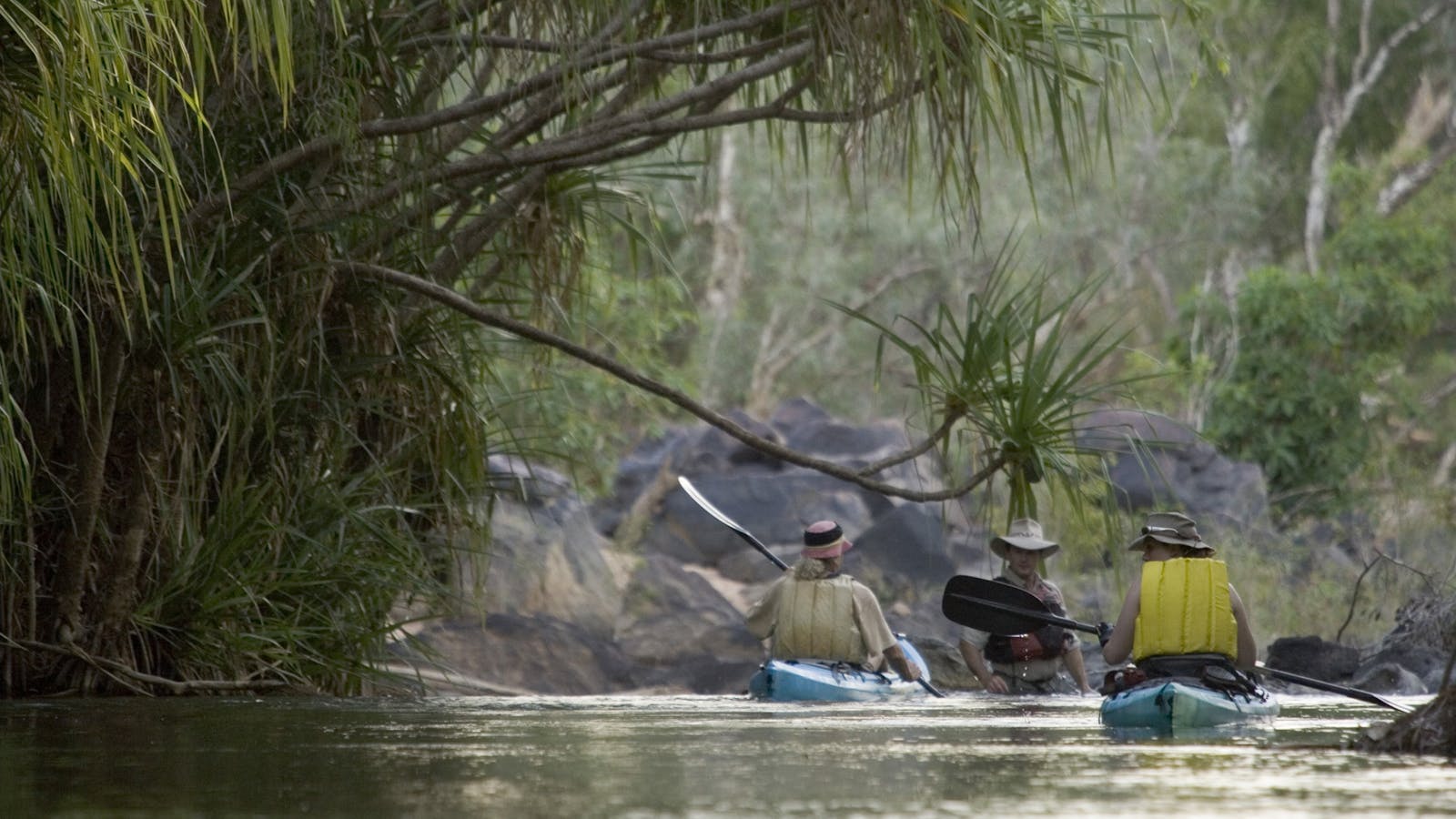Gecko Canoeing and Trekking