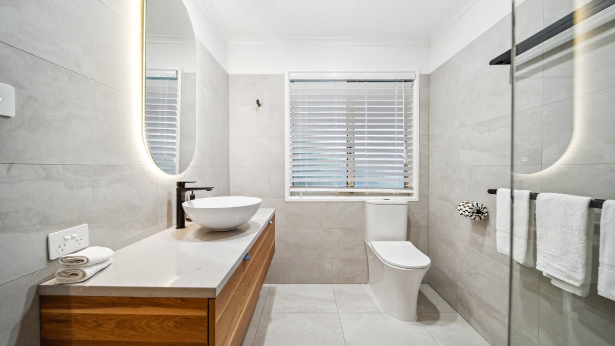 Wattle Cottage - A Stylish Hinterland Escape