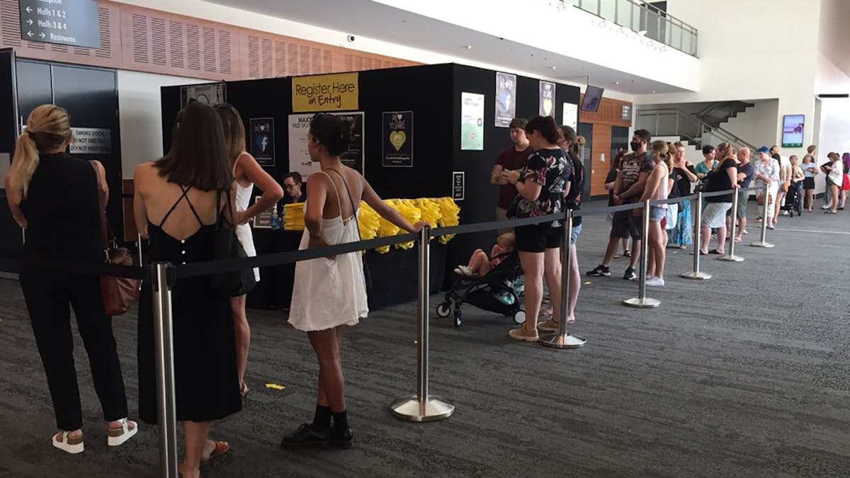 Attendees lining up to enter Your Local Wedding Guide Gold Coast Expo.