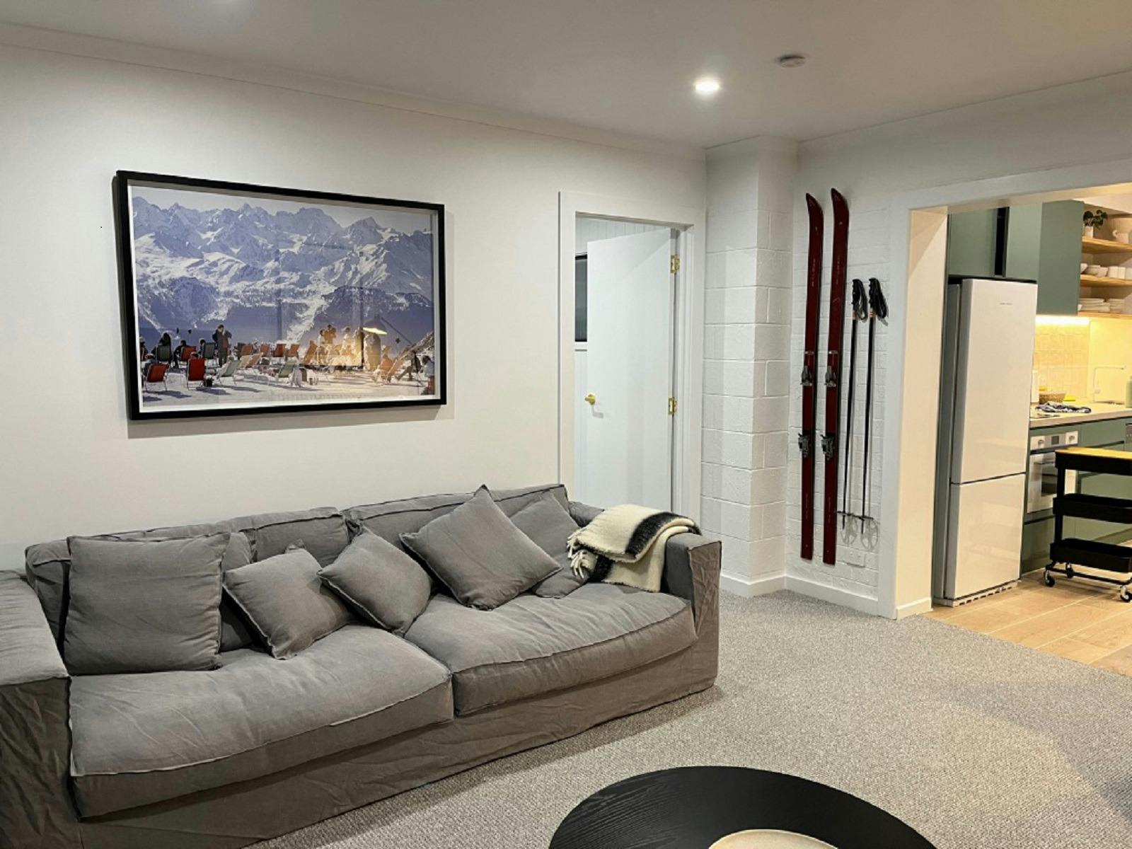 Snow Accommodation Apt9 Cedarwood