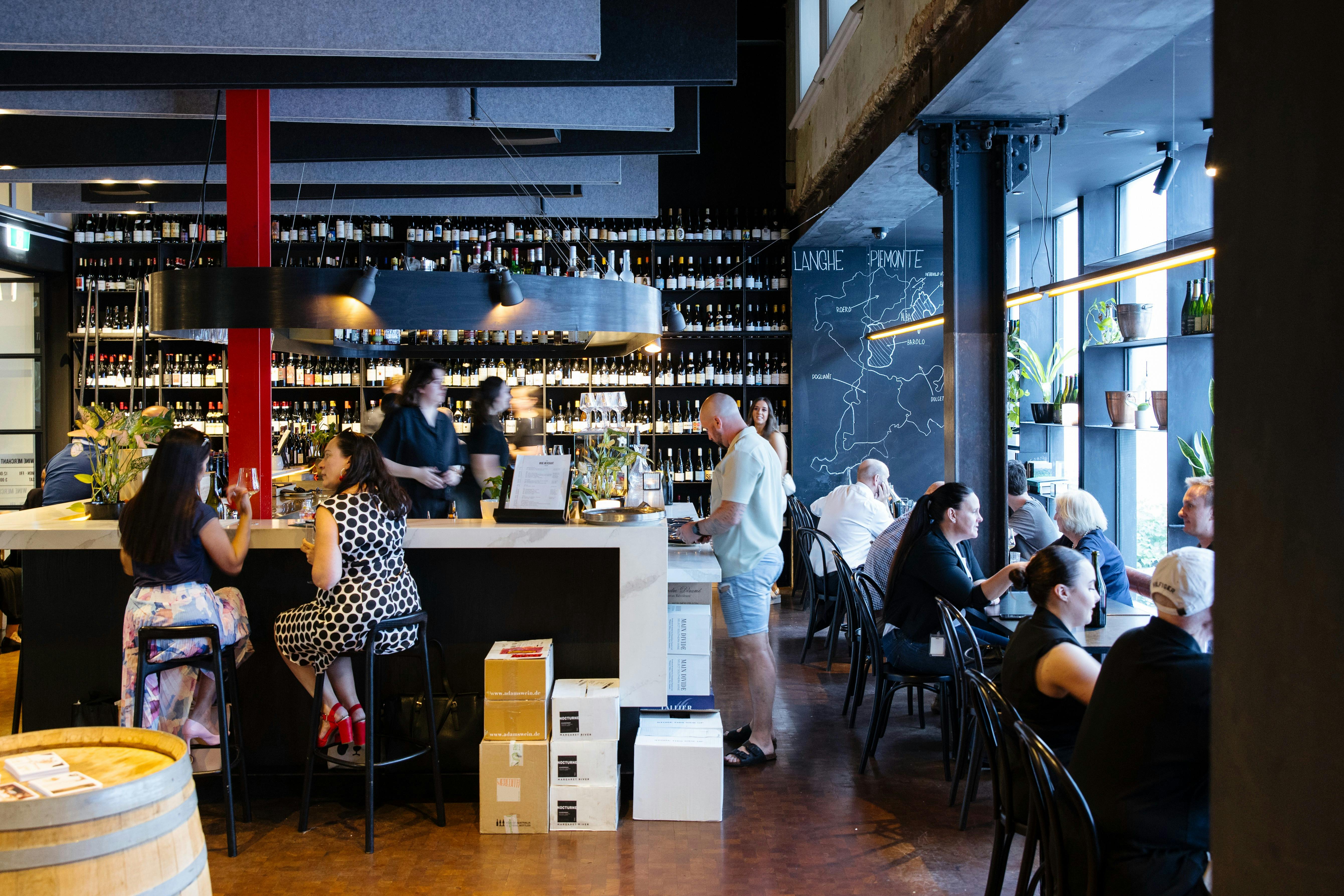 wine-merchant-interior