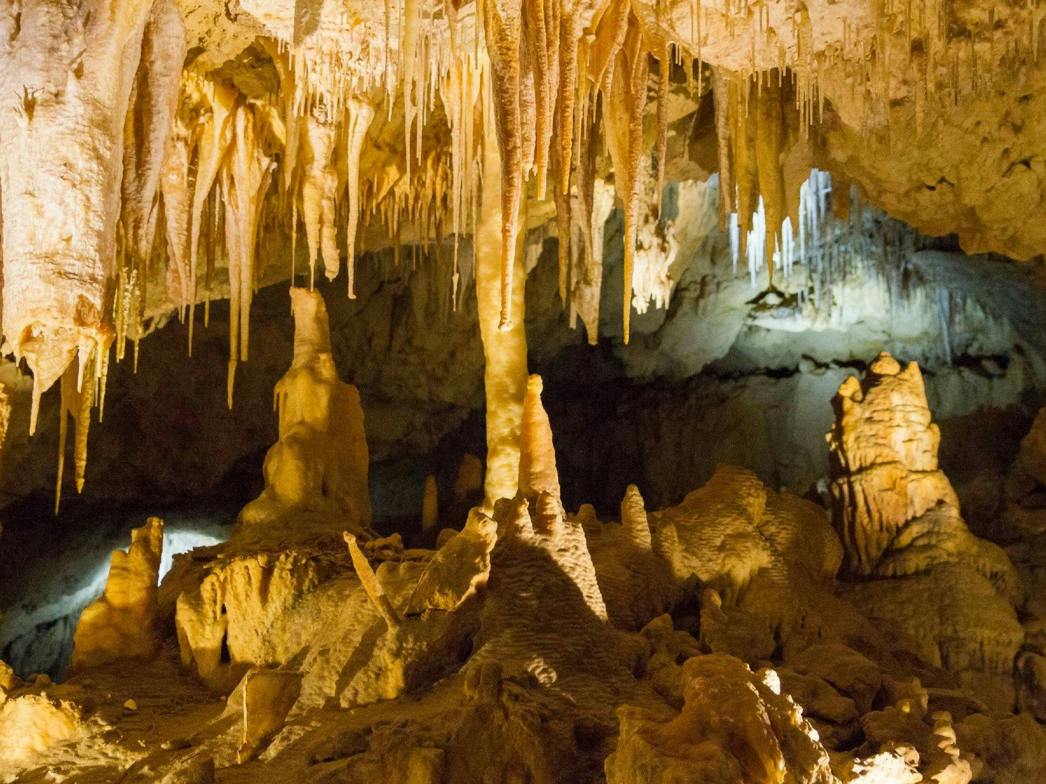 Kelly Hill Caves
