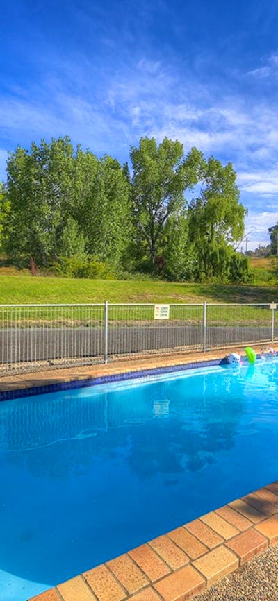 Talbingo Tourist Caravan Park