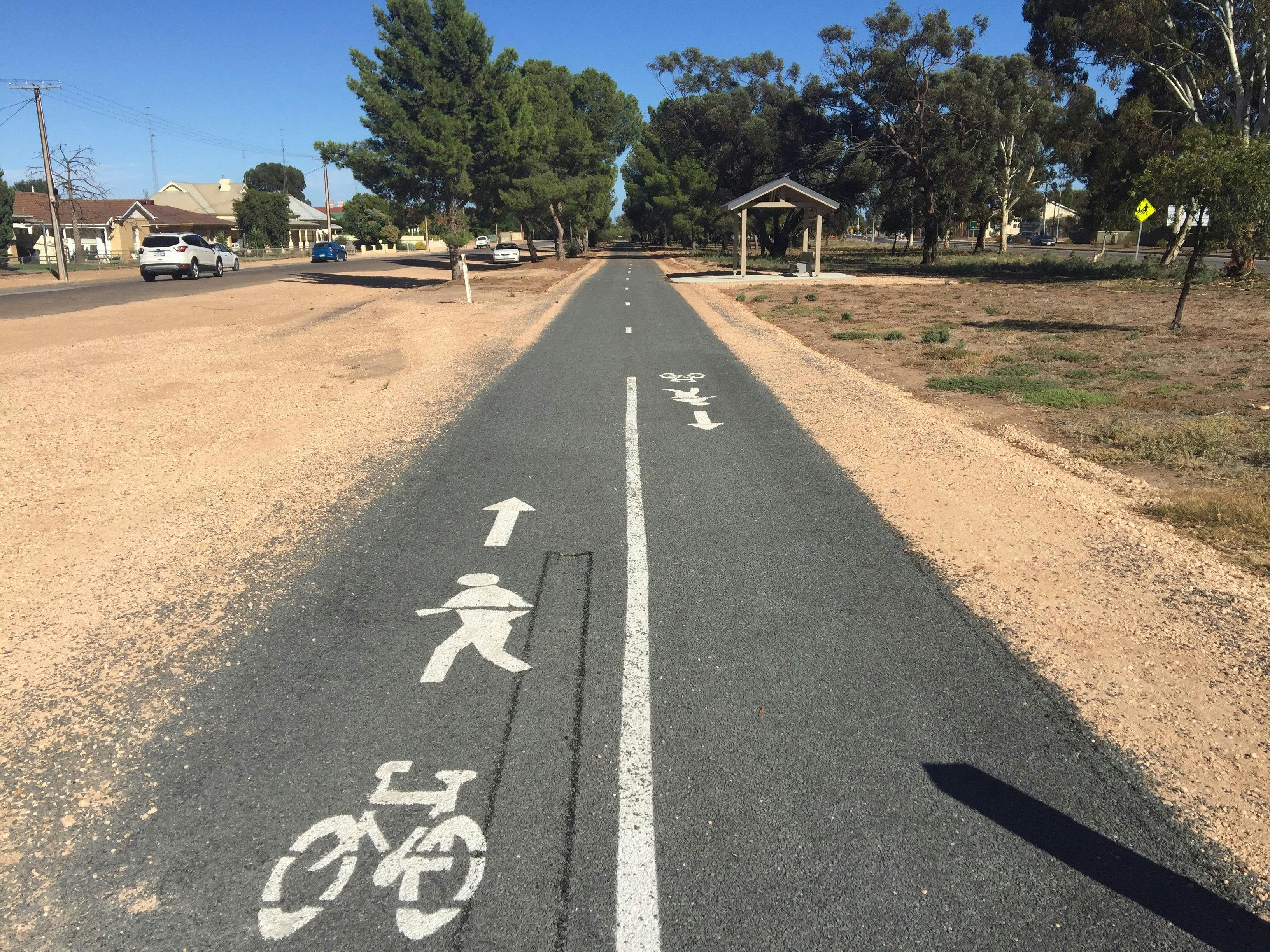 Copper Rail Trail, walking and cycling trails