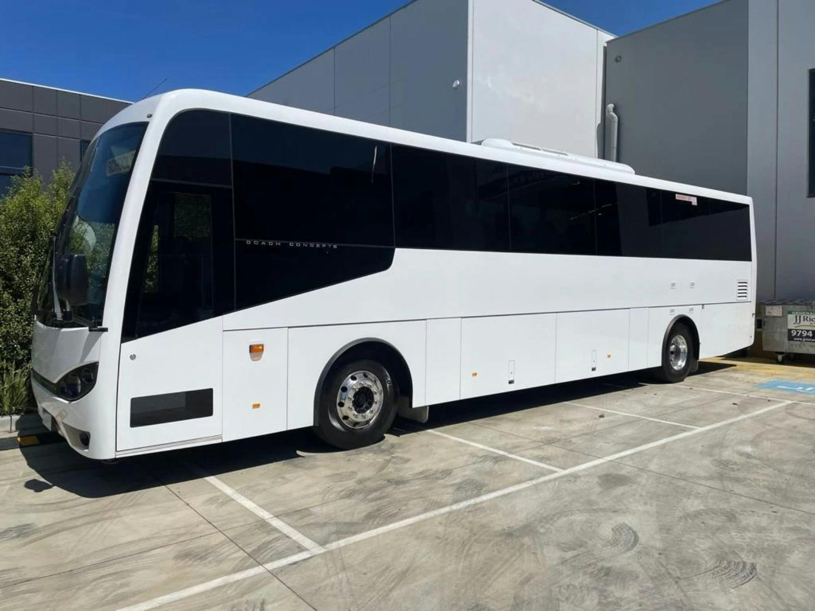 group bus white color