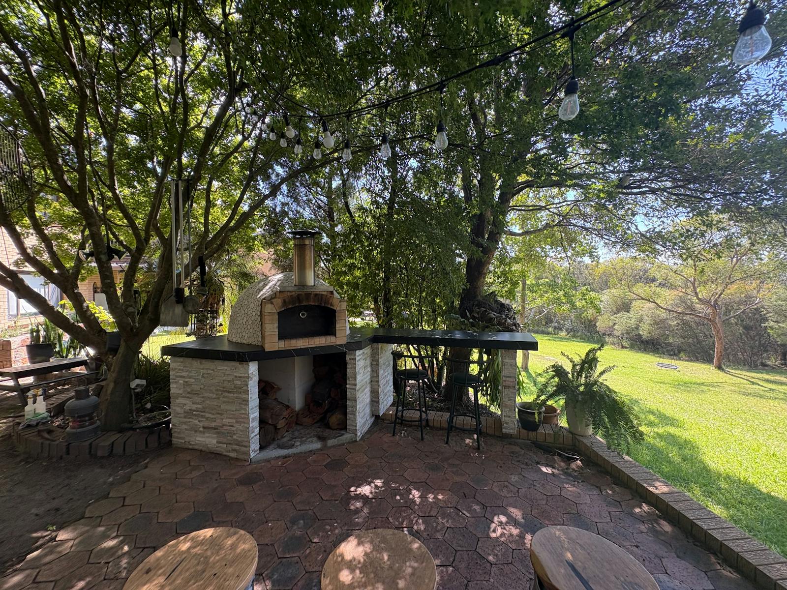 Outdoor Entertaining, Pizza oven, Fire Pit, Bush Backyard