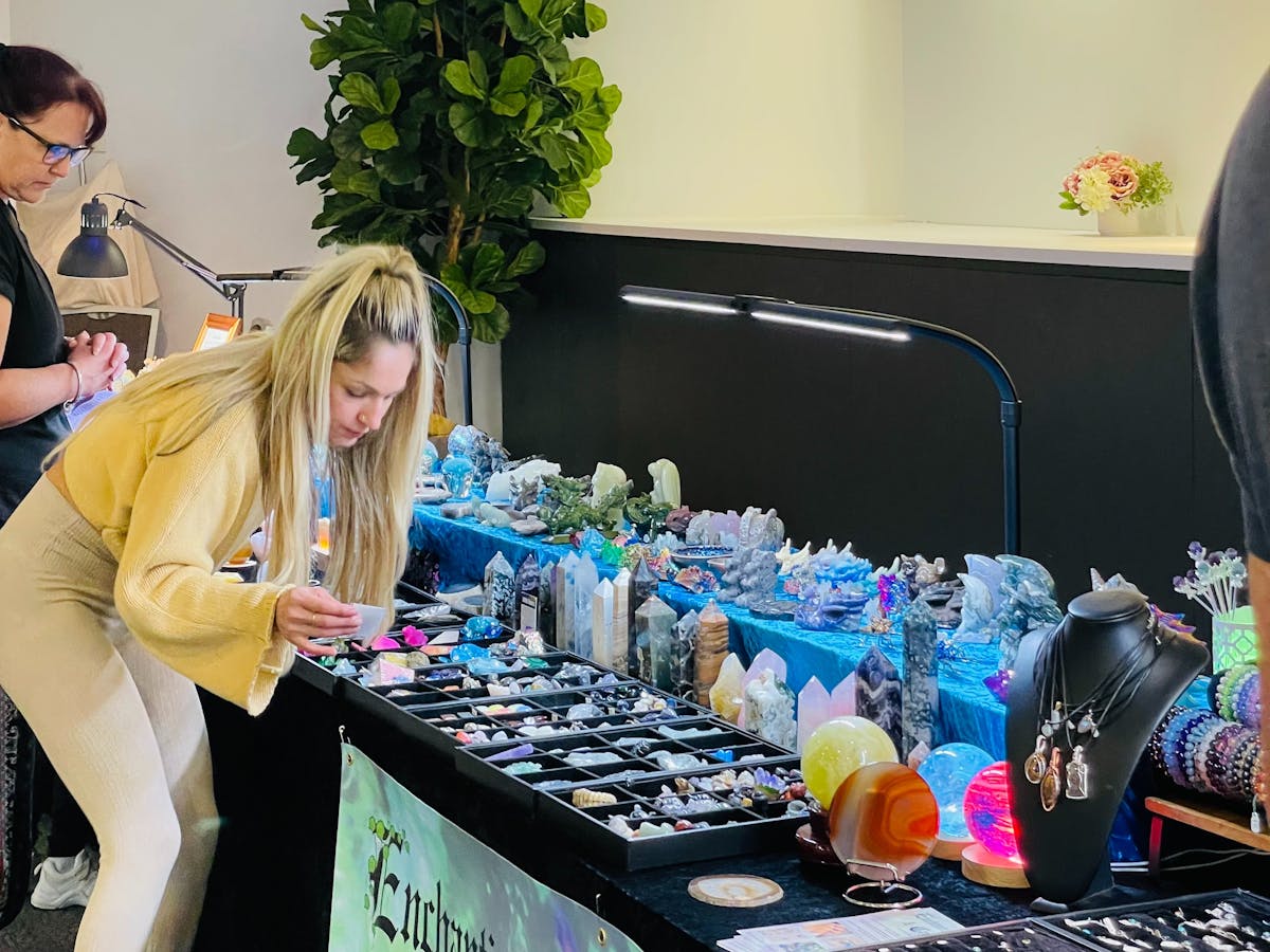 Crystals Creatives & Mystics Fair