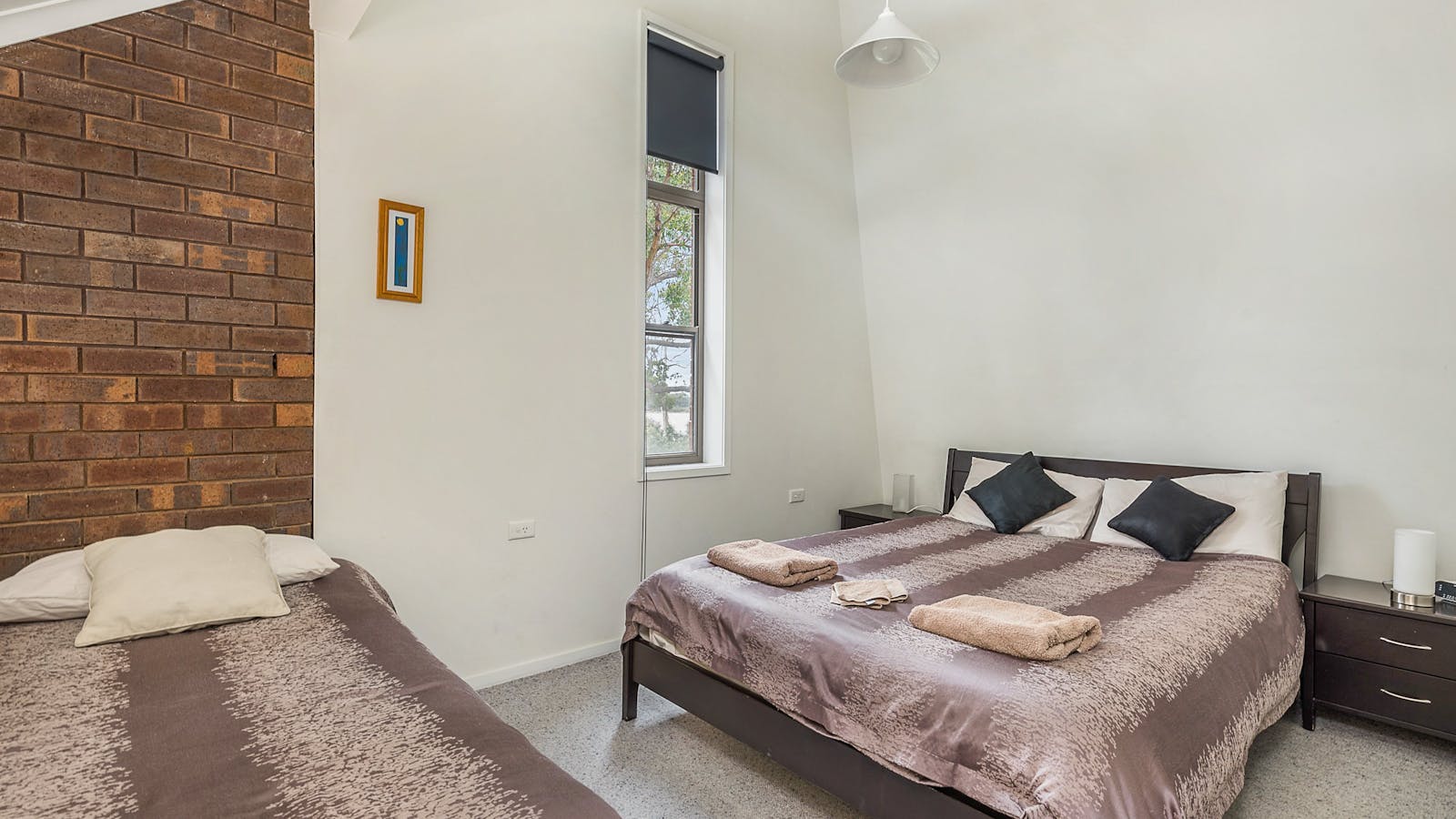 Queen Bed with single bed