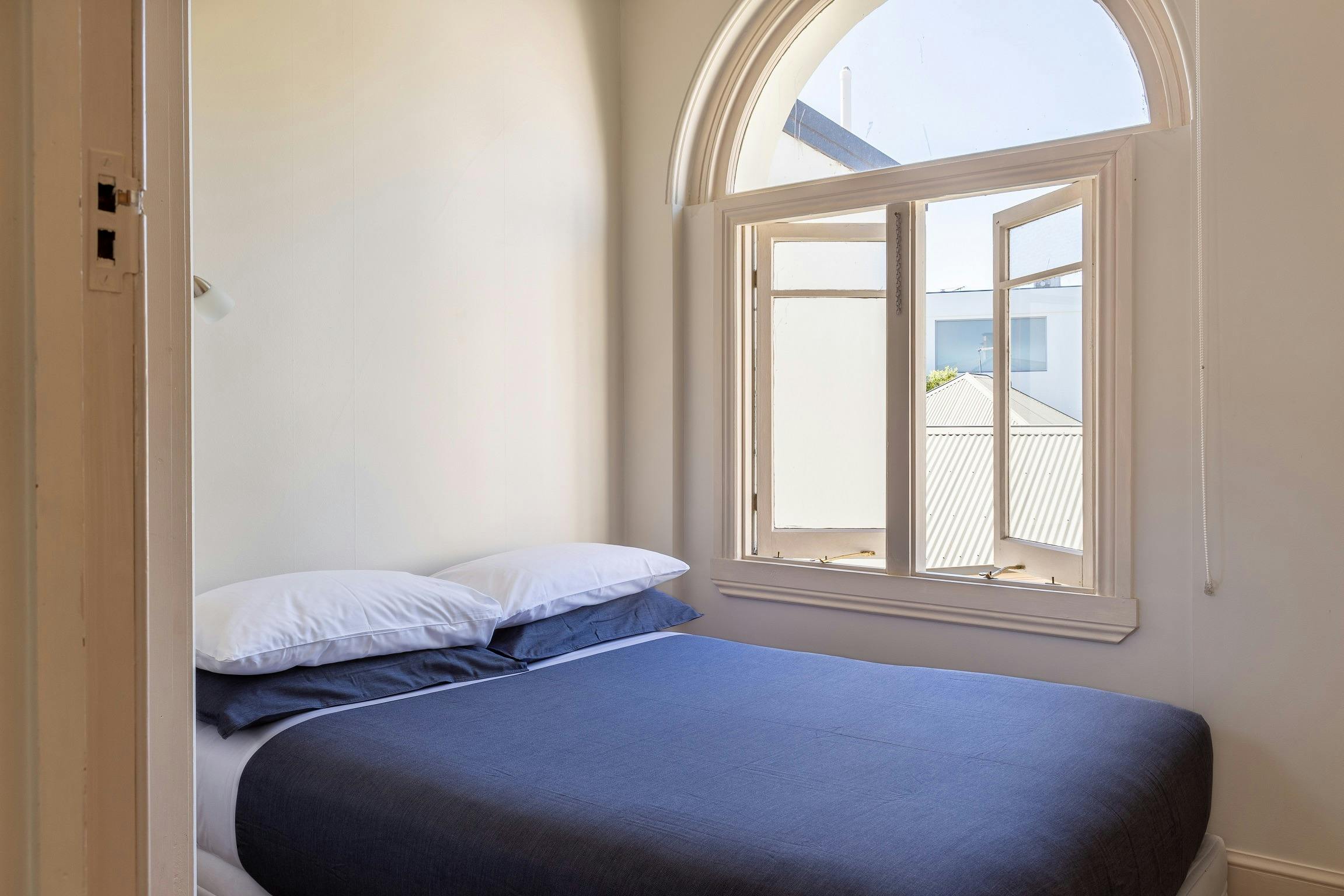 Apartment 6 Double Bedroom