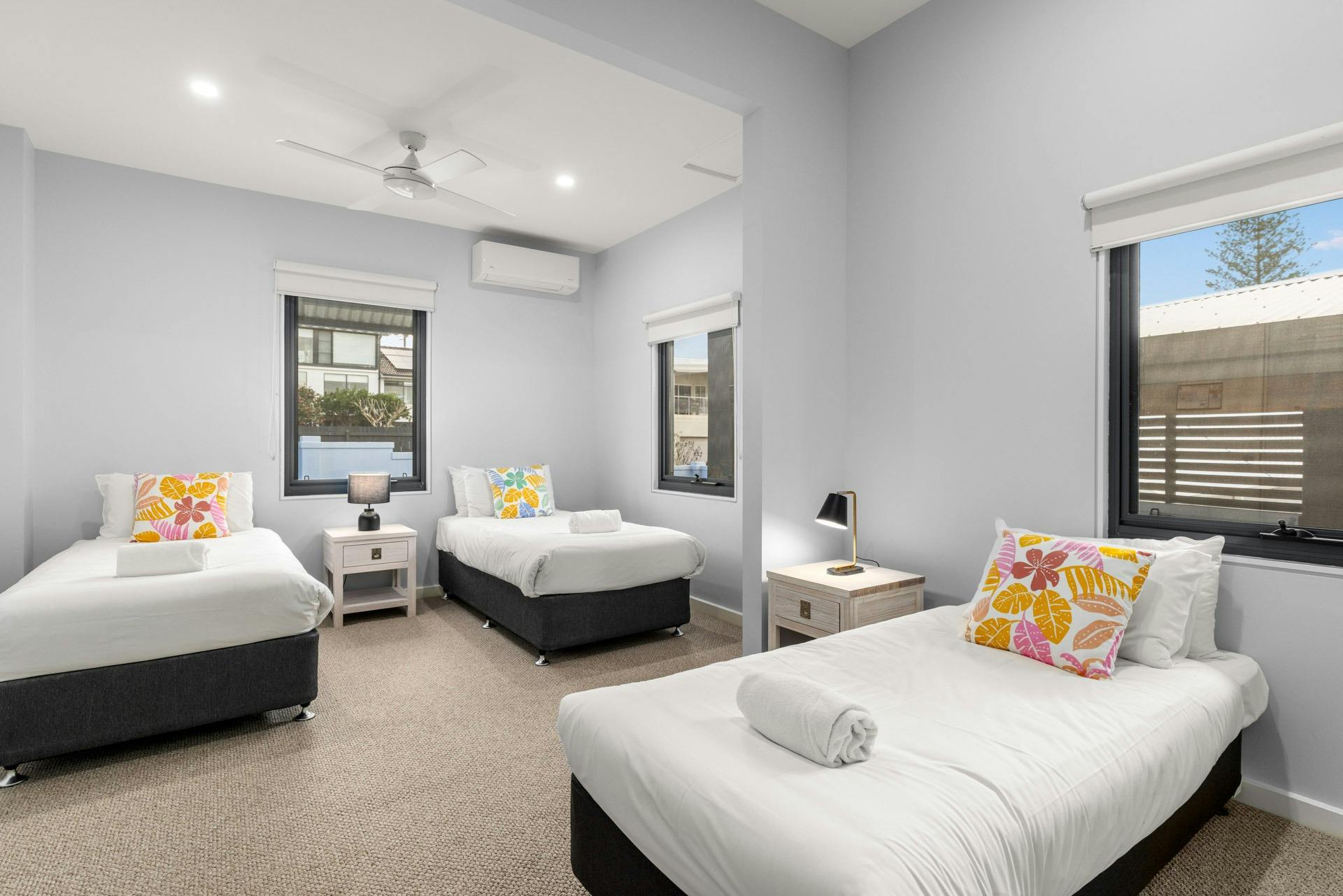 Single beds large closet and pool view