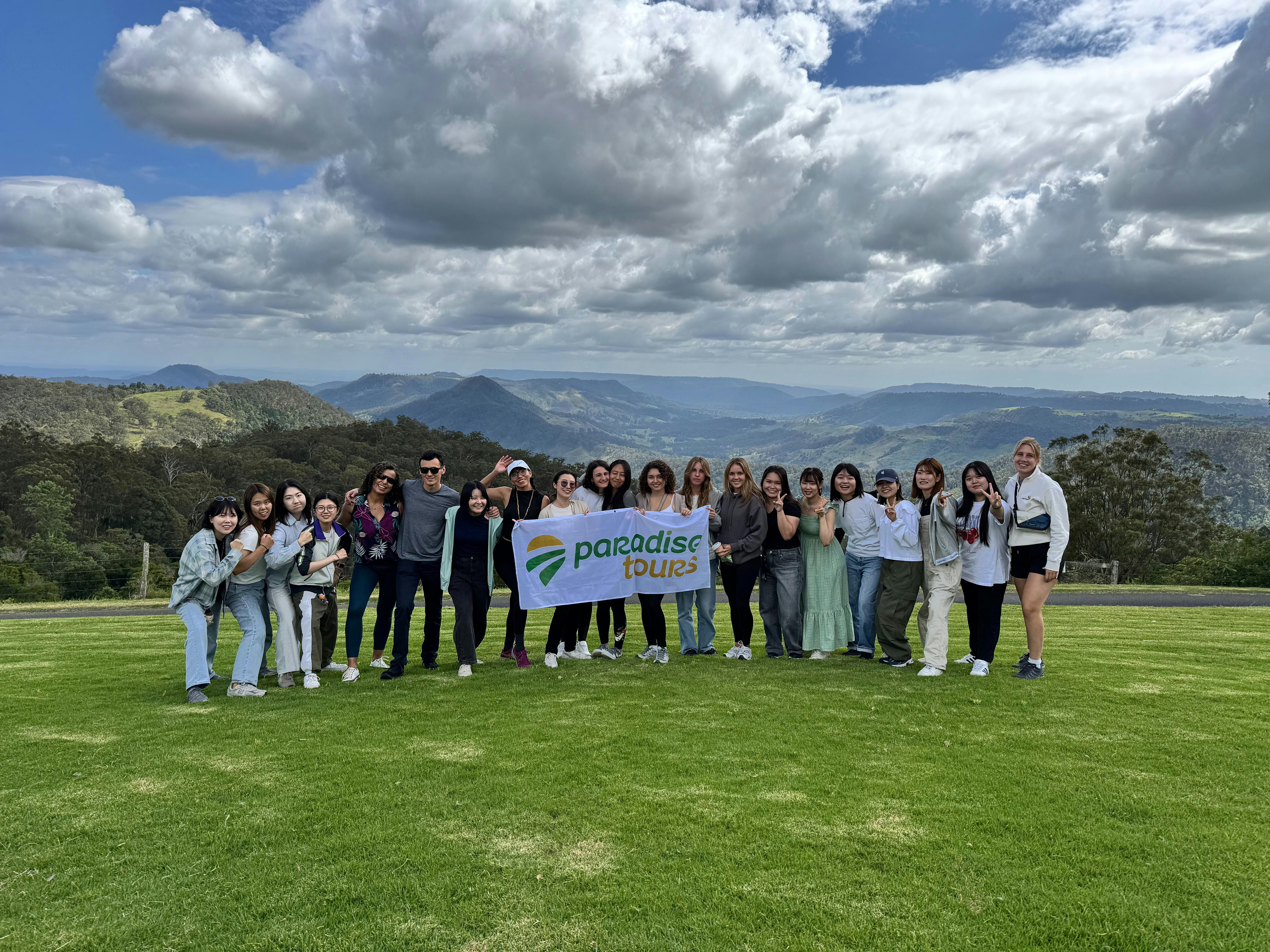 Lamington & Tamborine Day Tour: O’Reilly’s, Curtis Falls & Sunset