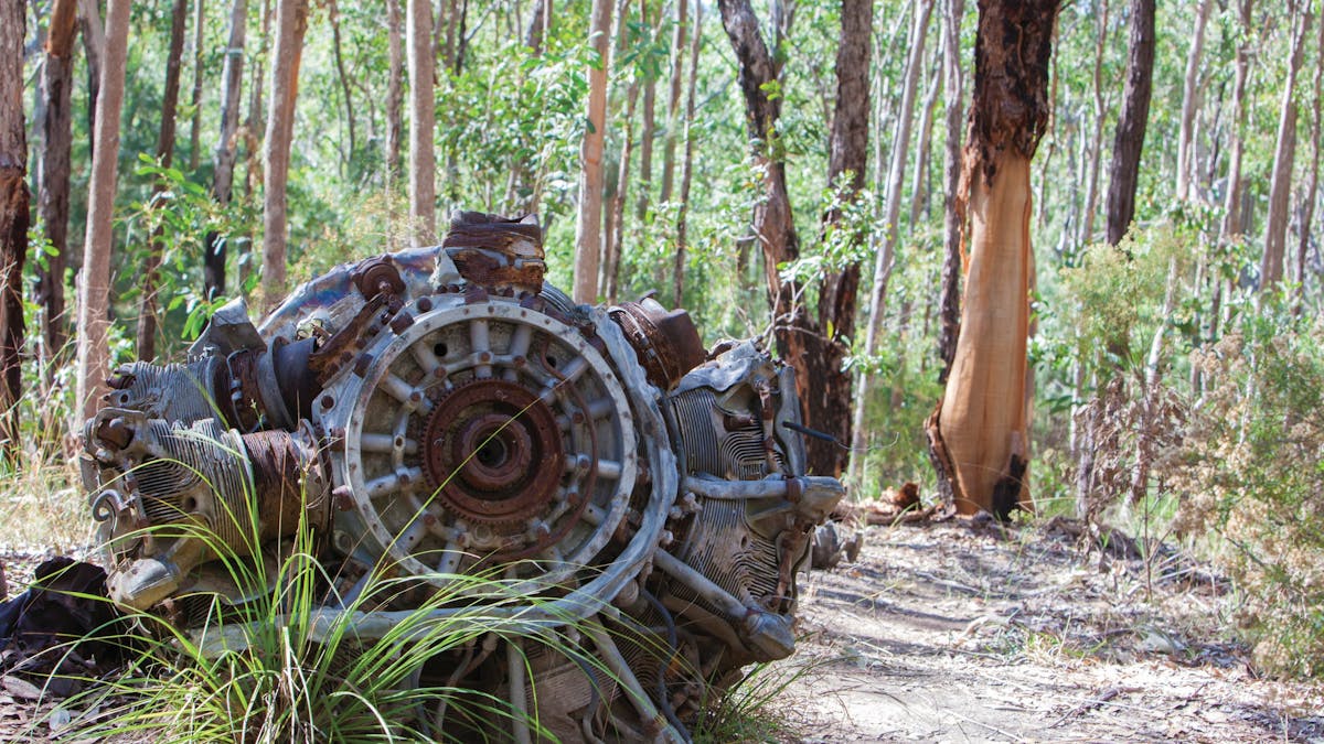 WWII airplane wreck, Kroombit Tops WWII airplane wreck, Kroombit Tops