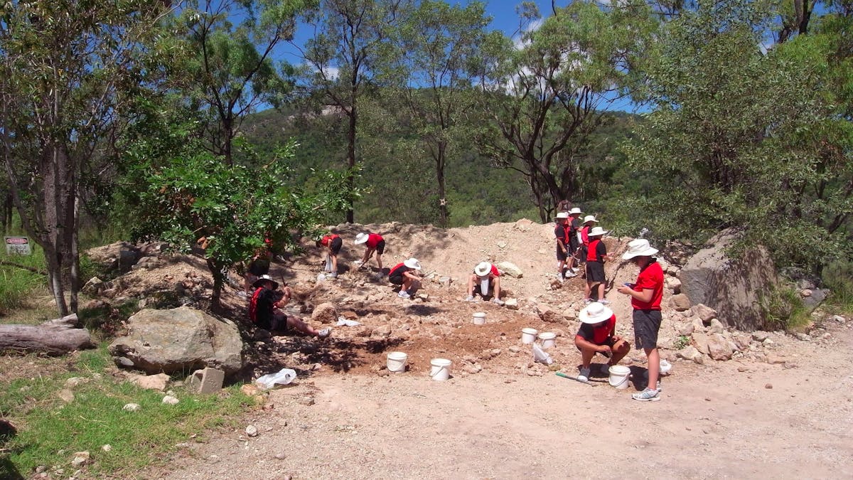 Fossicking Fun for all ages
