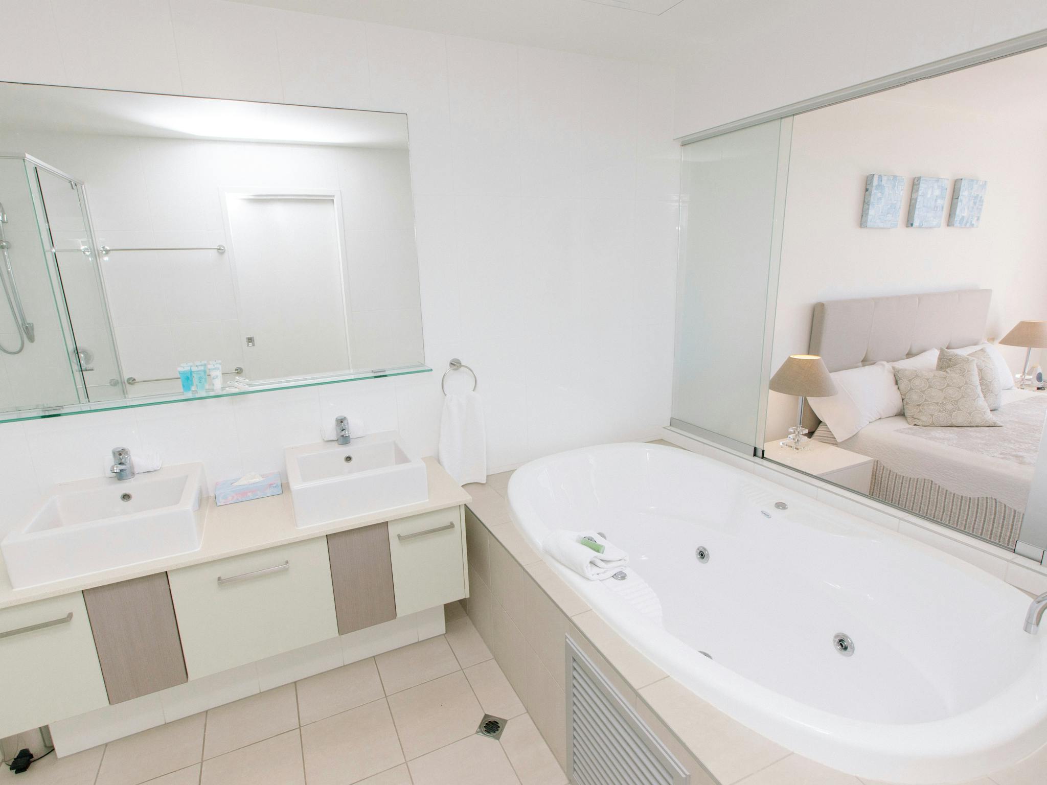 Spa Bath with Views Spa Bath with Views