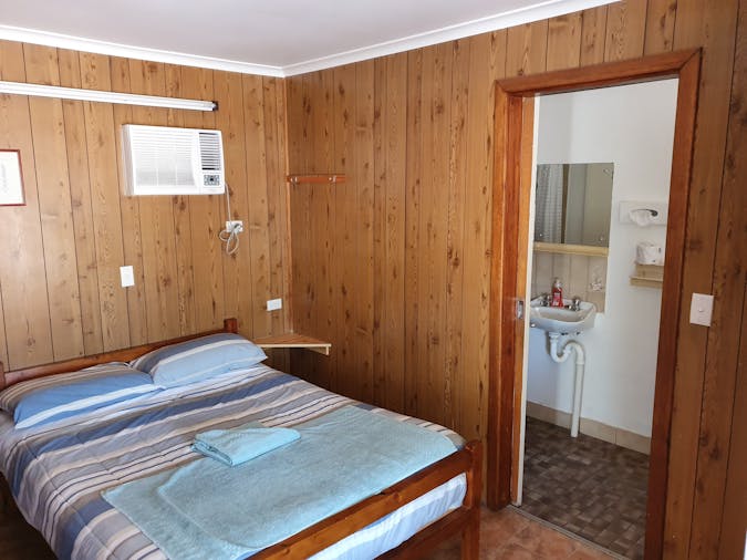 6 BERTH ENSUITE