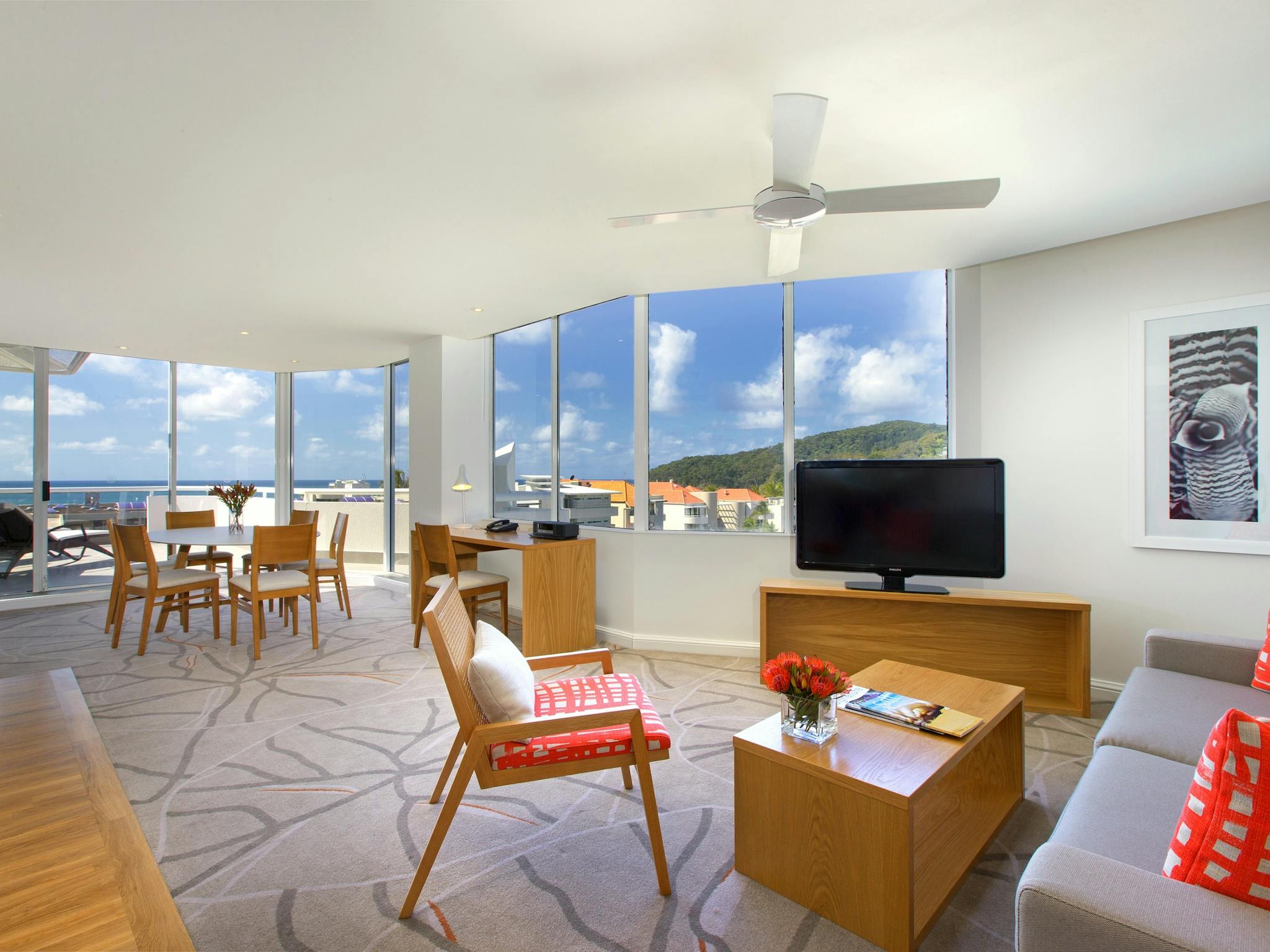 Signature Suite Signature Suite