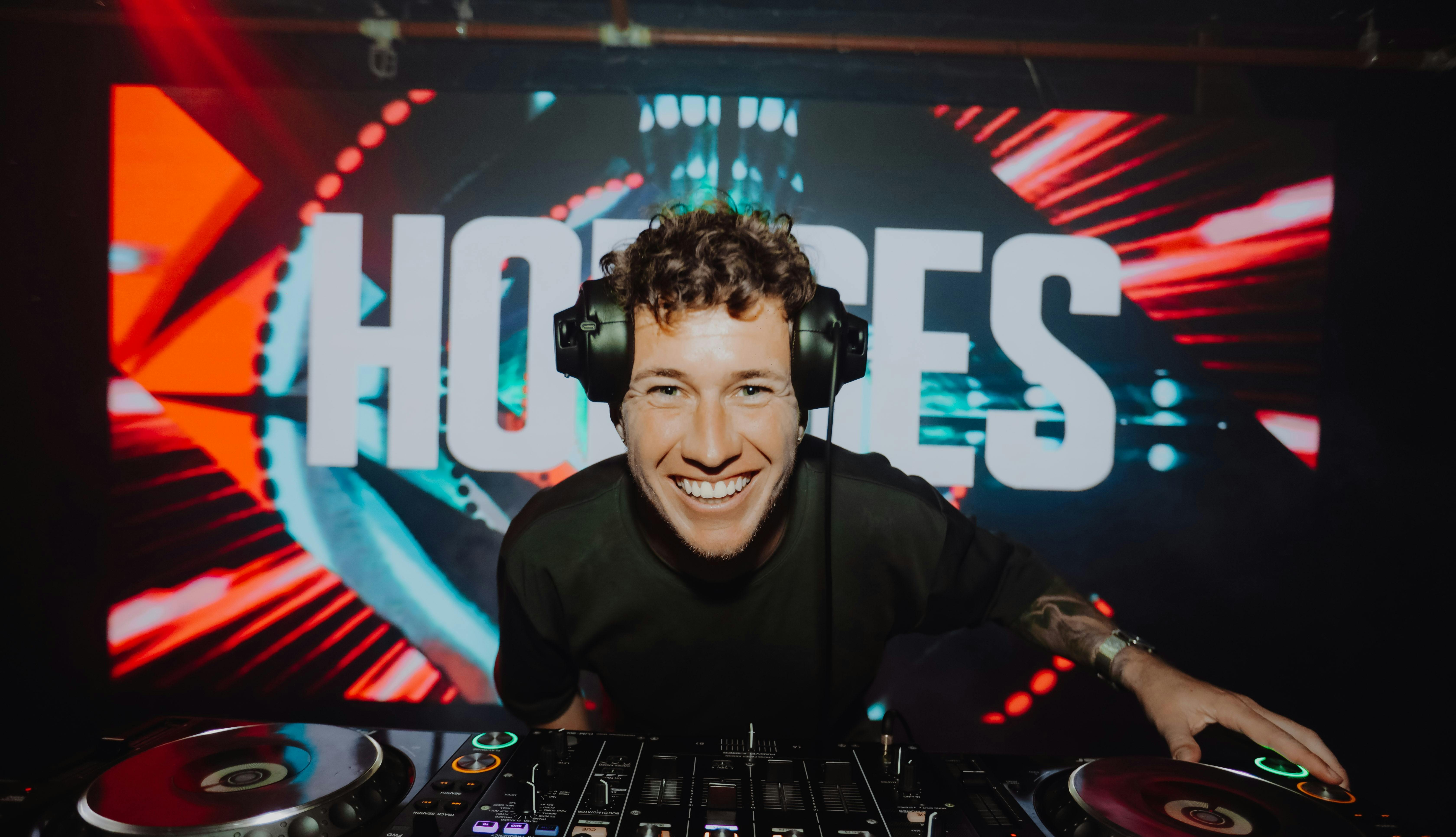DJ HODGES