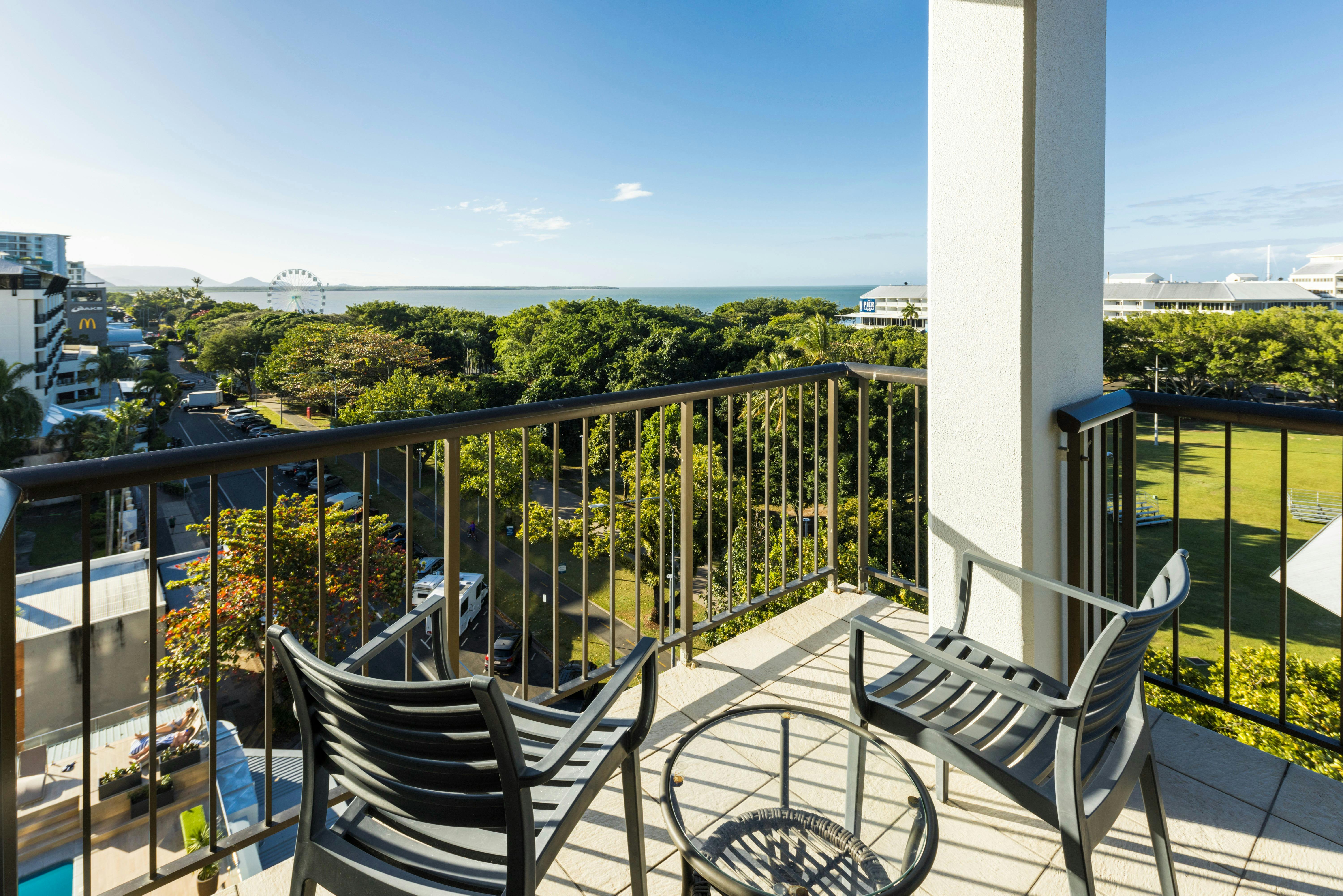 Superior King Balcony Room