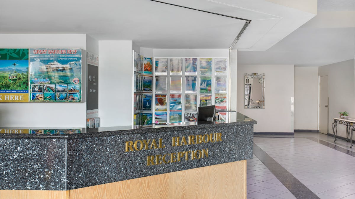 BreakFree Royal Harbour - Lobby